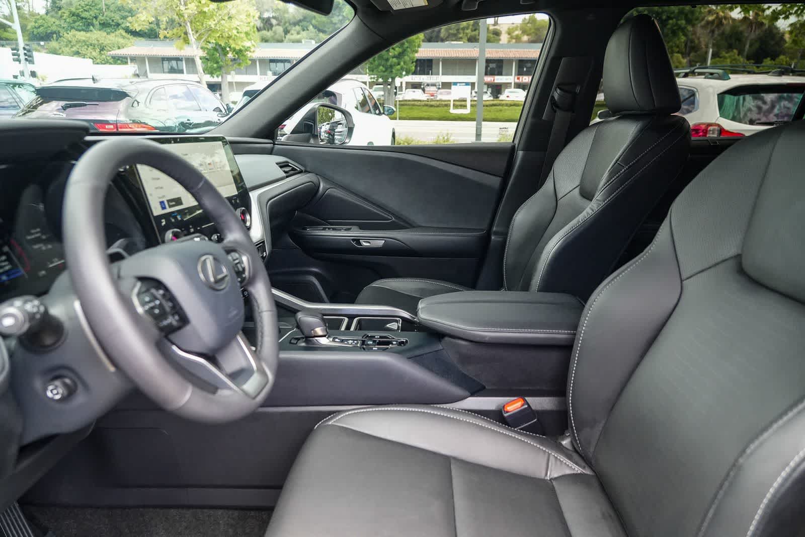 Thumbnail: 2025 Lexus TX - 17