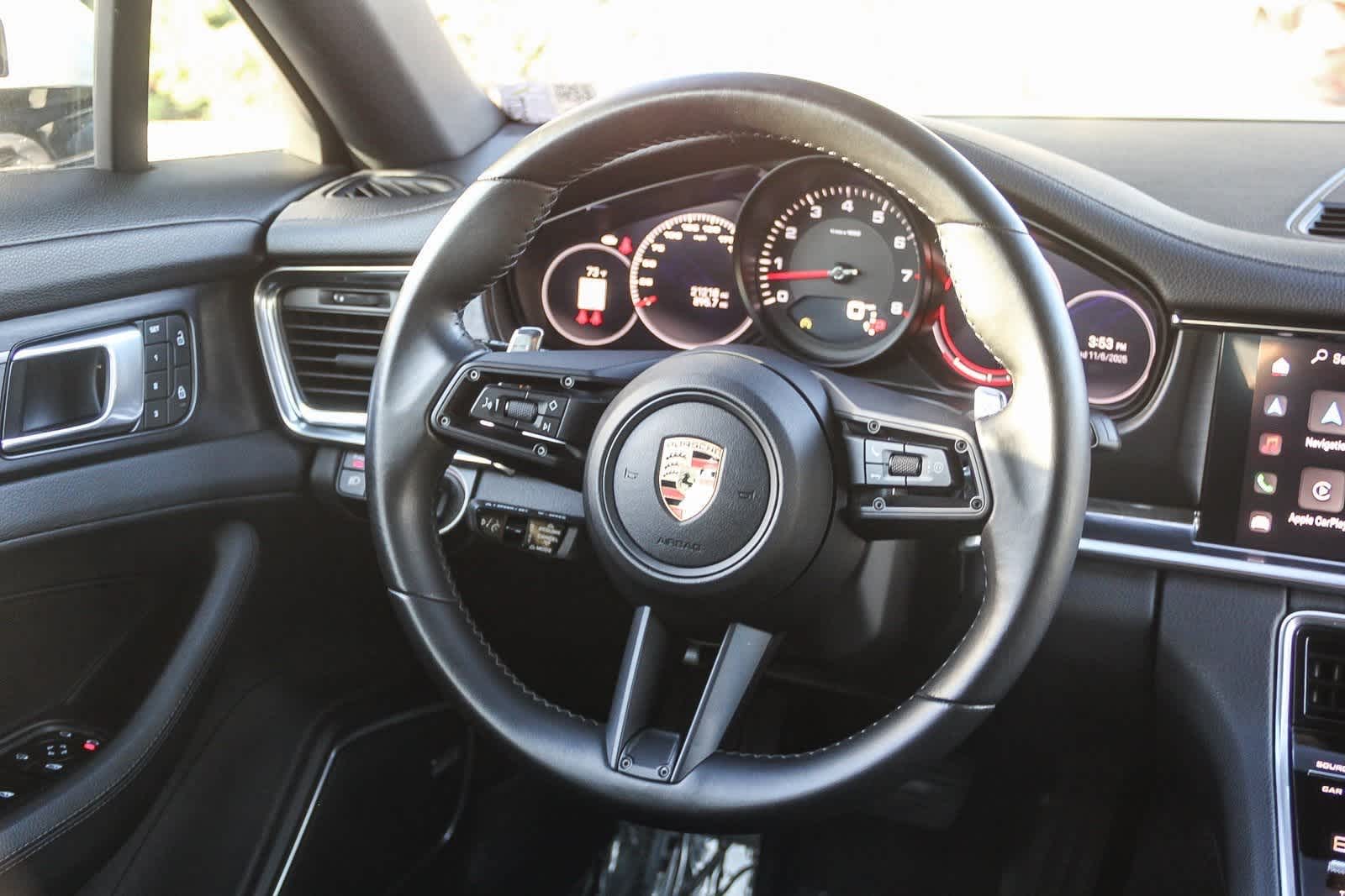 Thumbnail: 2023 Porsche Panamera - 14