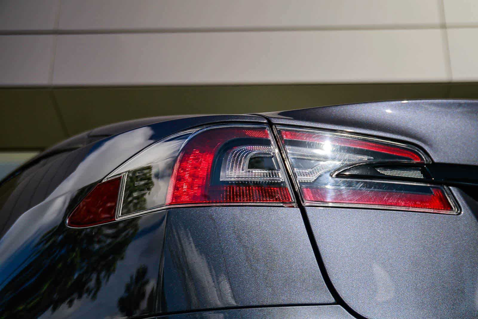 Thumbnail: 2021 Tesla Model S - 7