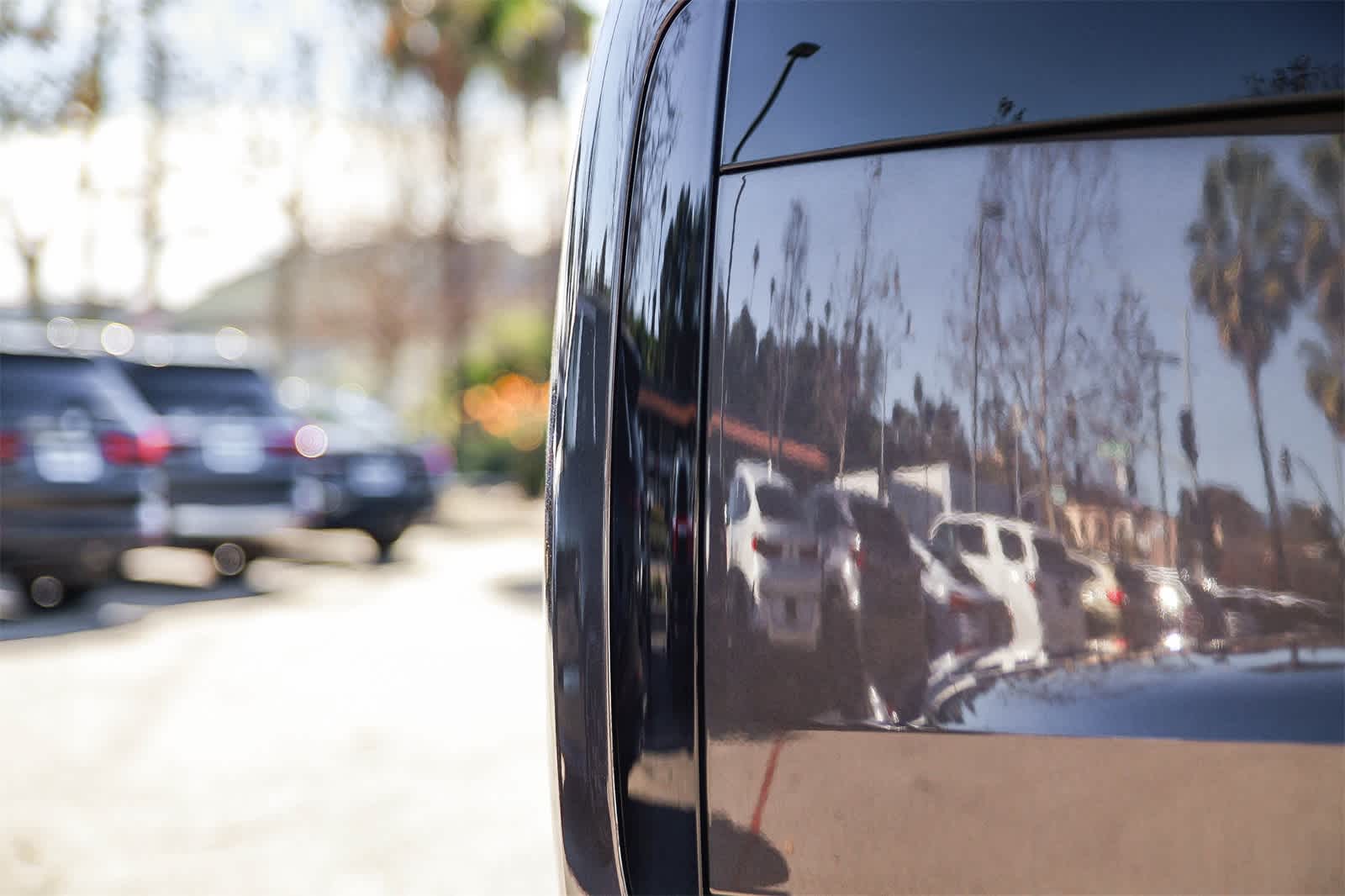 Thumbnail: 2026 Land Rover Range Rover - 7