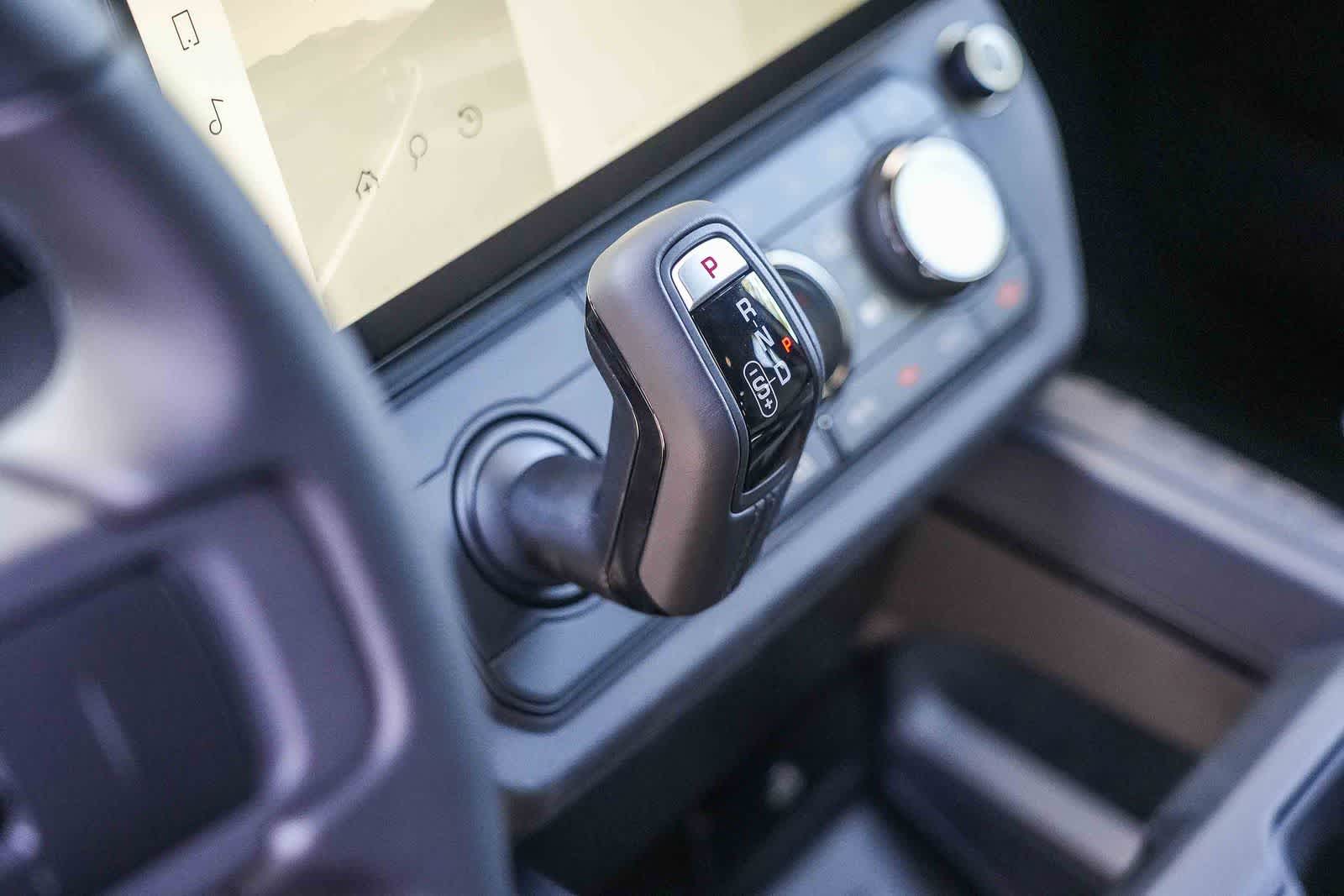Thumbnail: 2026 Land Rover Defender - 20