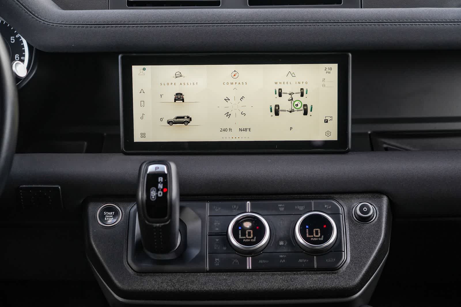 Thumbnail: 2023 Land Rover Defender - 12