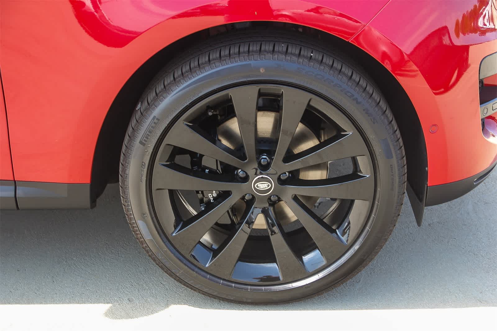 Thumbnail: 2025 Land Rover Range Rover Sport - 9