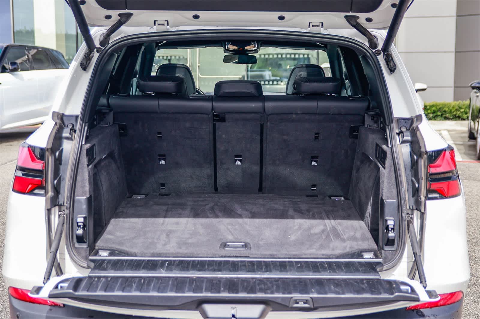 Thumbnail: 2024 BMW X5 - 28