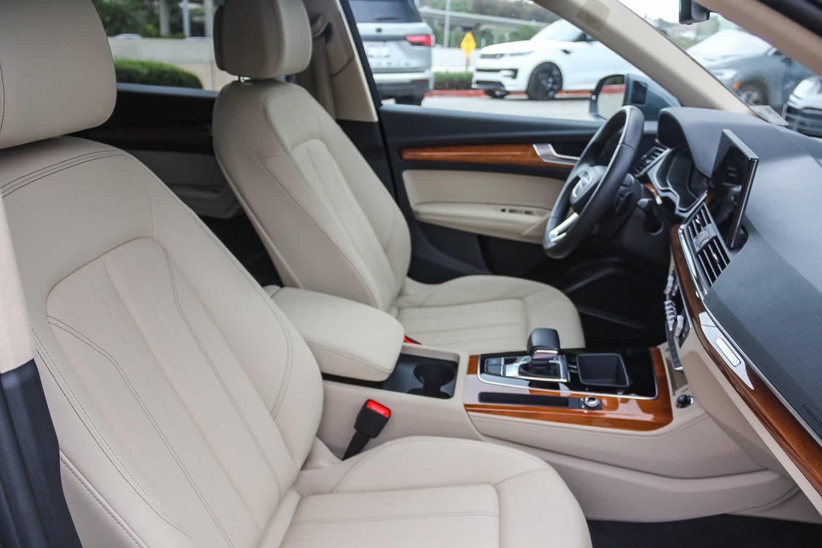 Thumbnail: 2023 Audi Q5 - 24