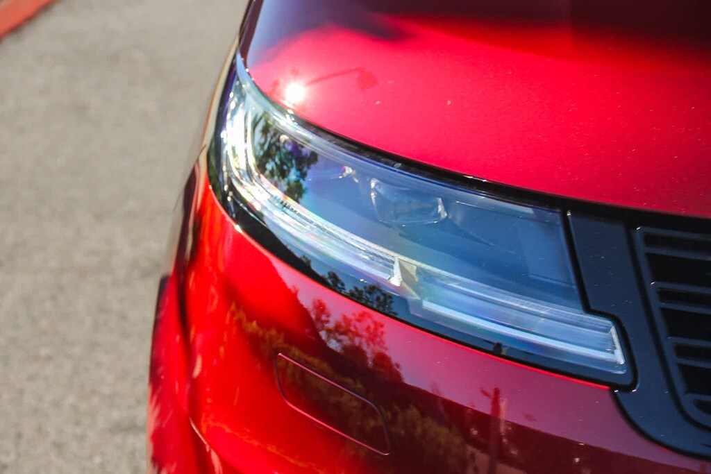 New 2025 Land Rover Range Rover Sport SE SUV