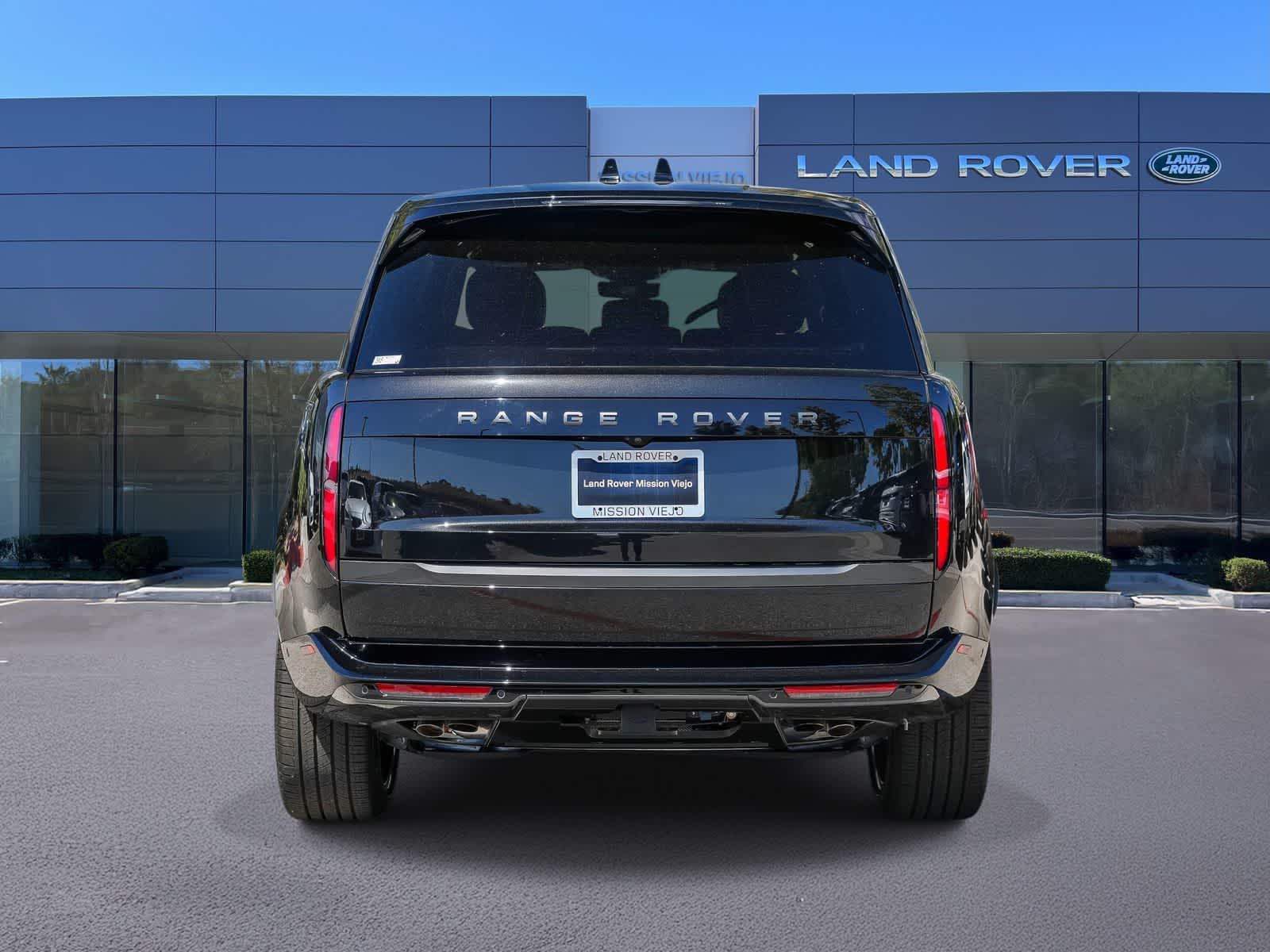 Thumbnail: 2026 Land Rover Range Rover - 5