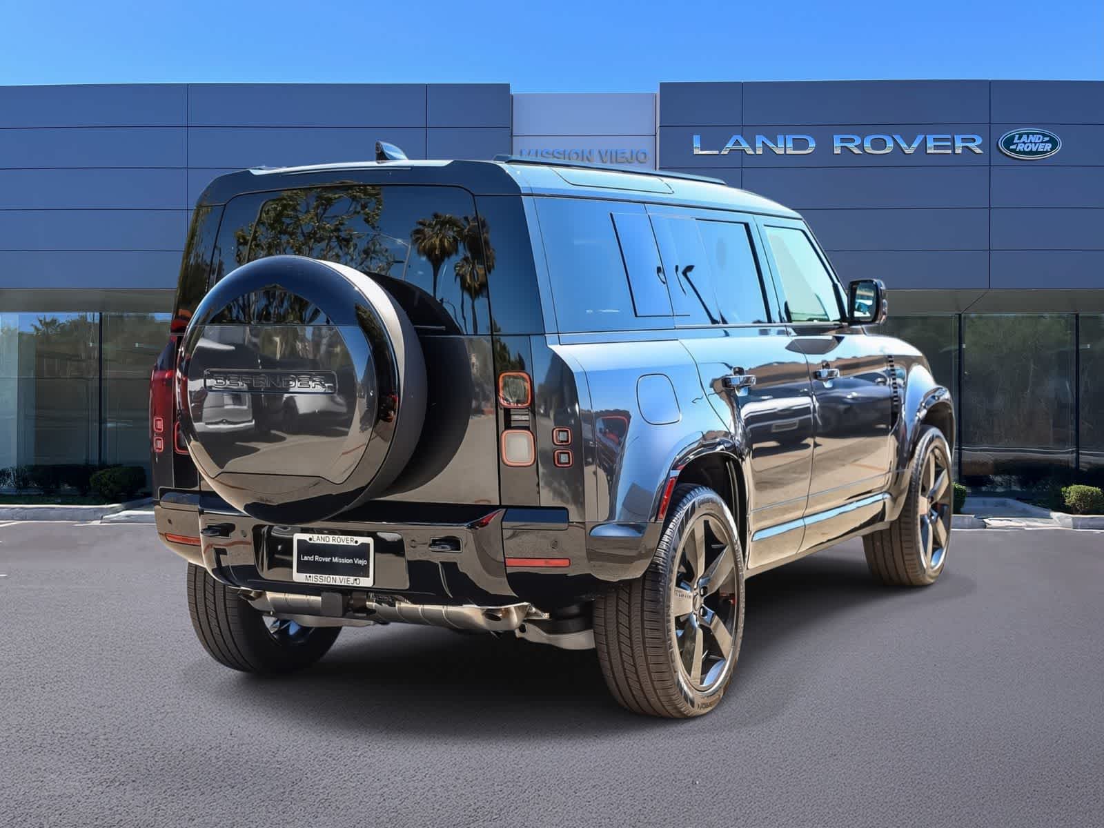 Thumbnail: 2026 Land Rover Defender - 4