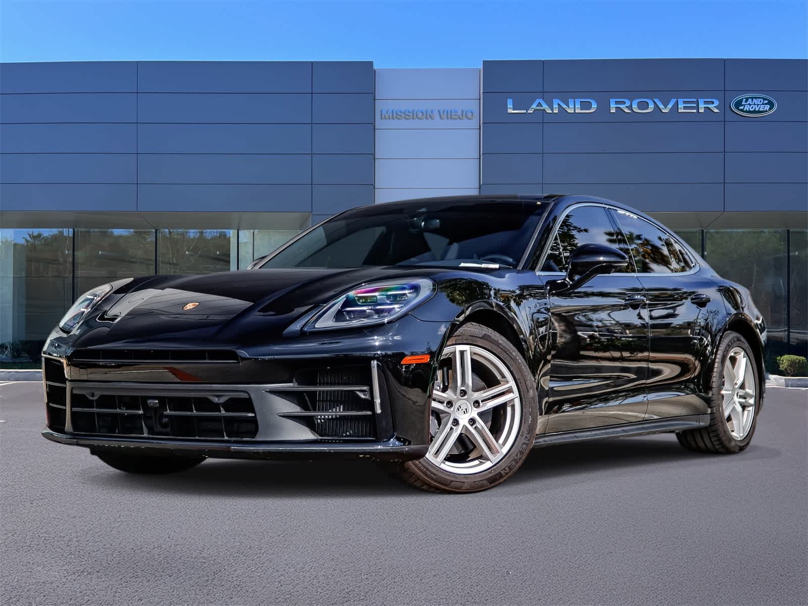 Thumbnail: 2025 Porsche Panamera - 1