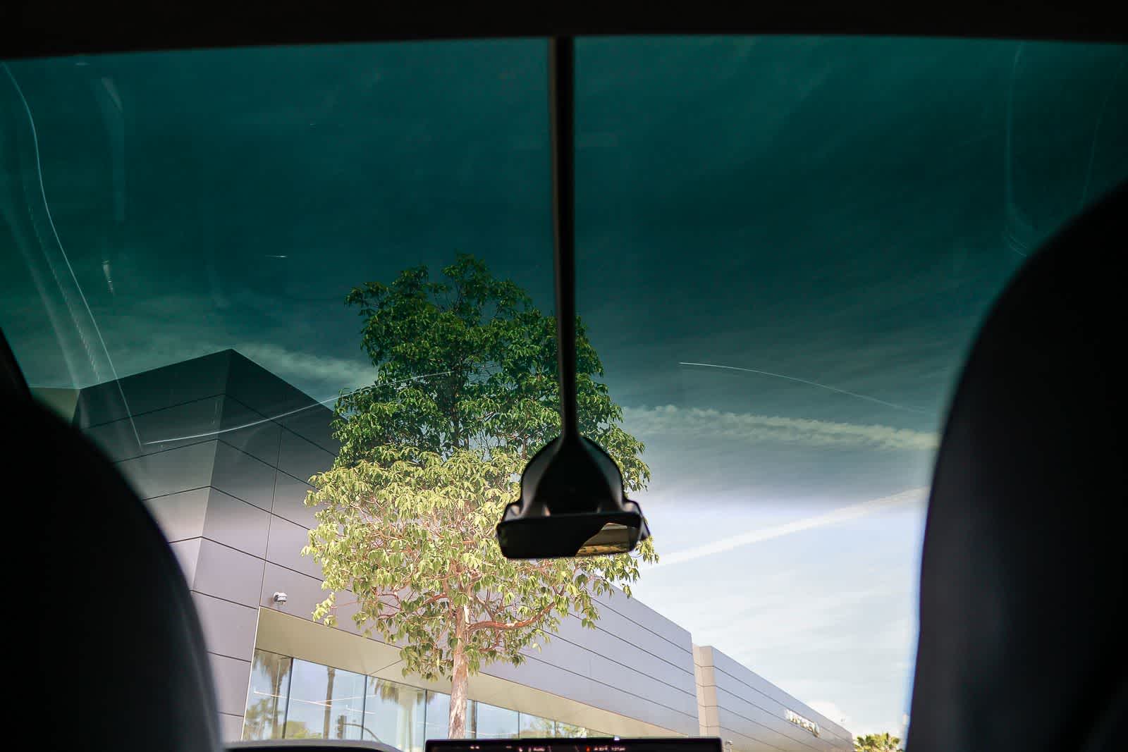 Thumbnail: 2022 Tesla Model X - 16