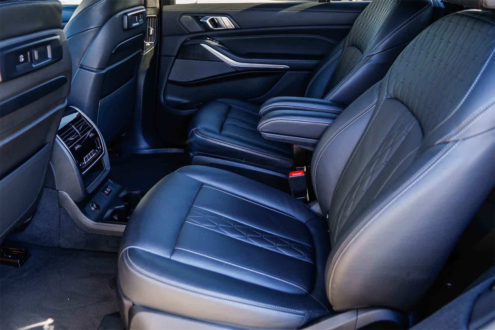 Thumbnail: 2022 BMW X7 - 17