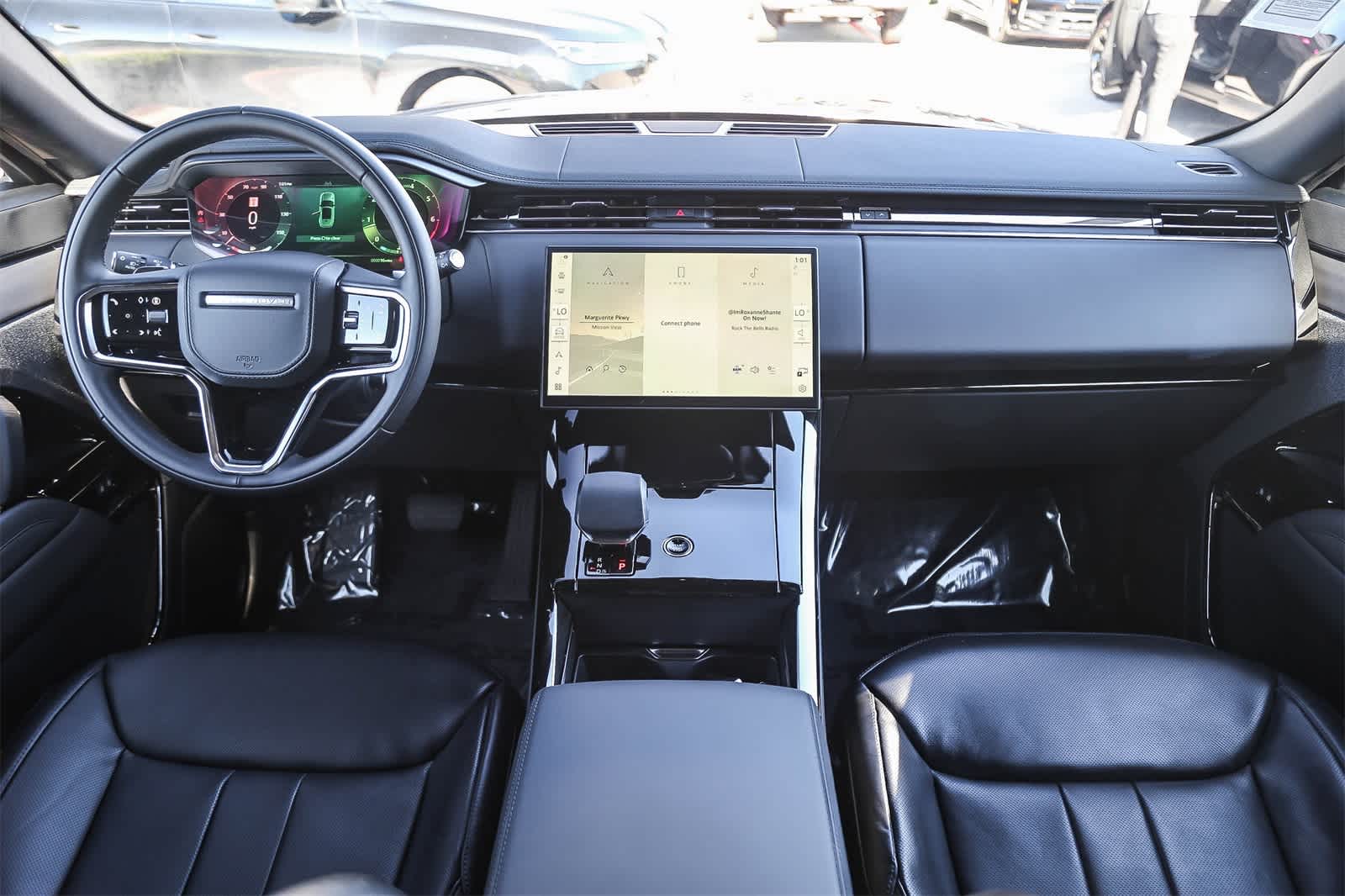 Thumbnail: 2026 Land Rover Range Rover Sport - 10