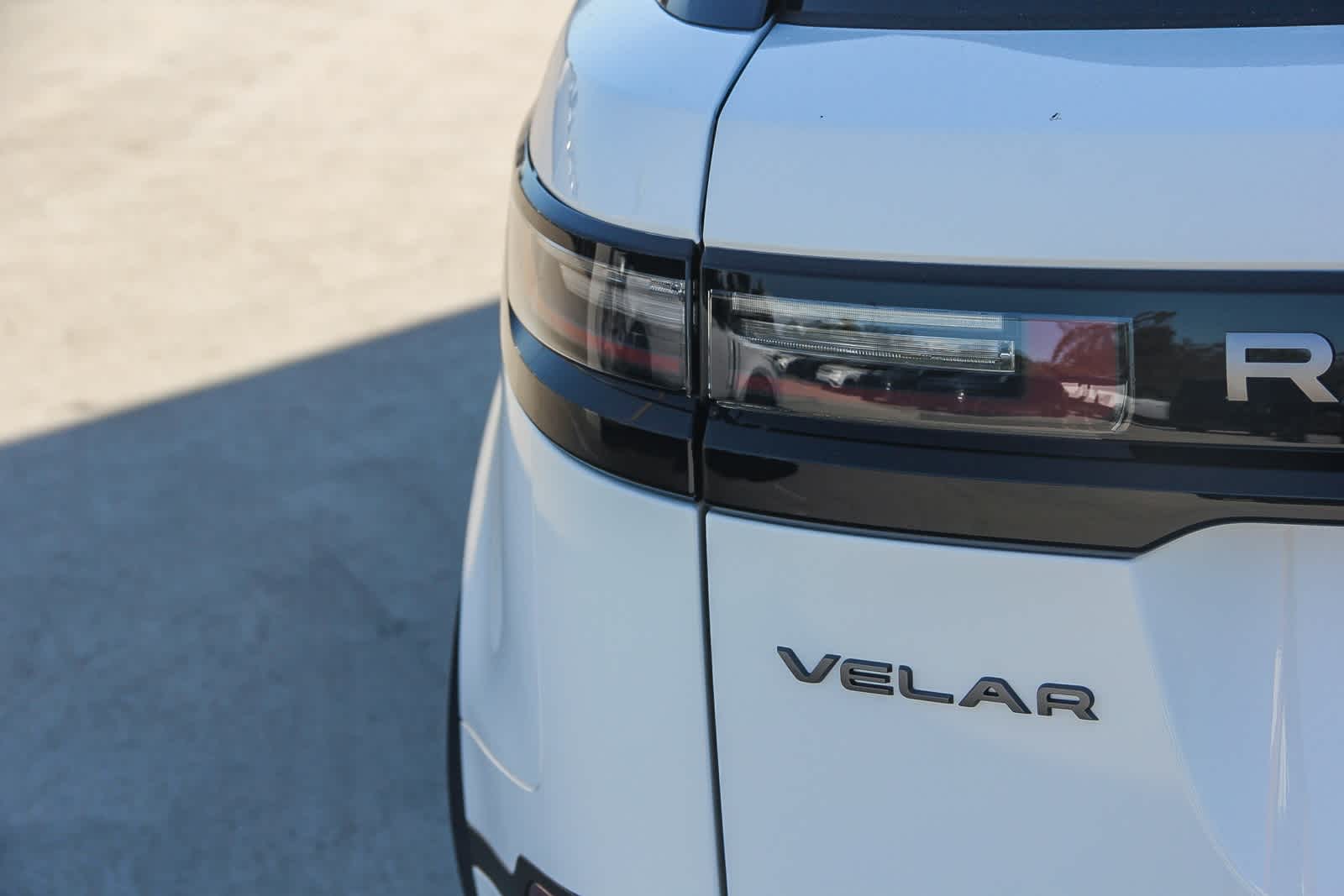 Thumbnail: 2026 Land Rover Range Rover Velar - 11