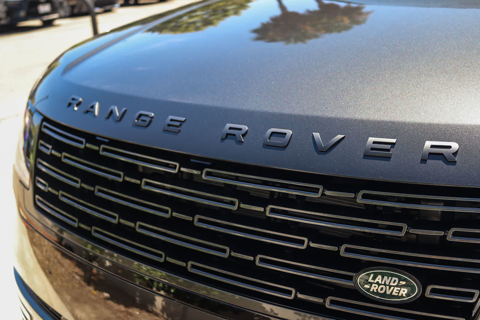Thumbnail: 2026 Land Rover Range Rover - 11