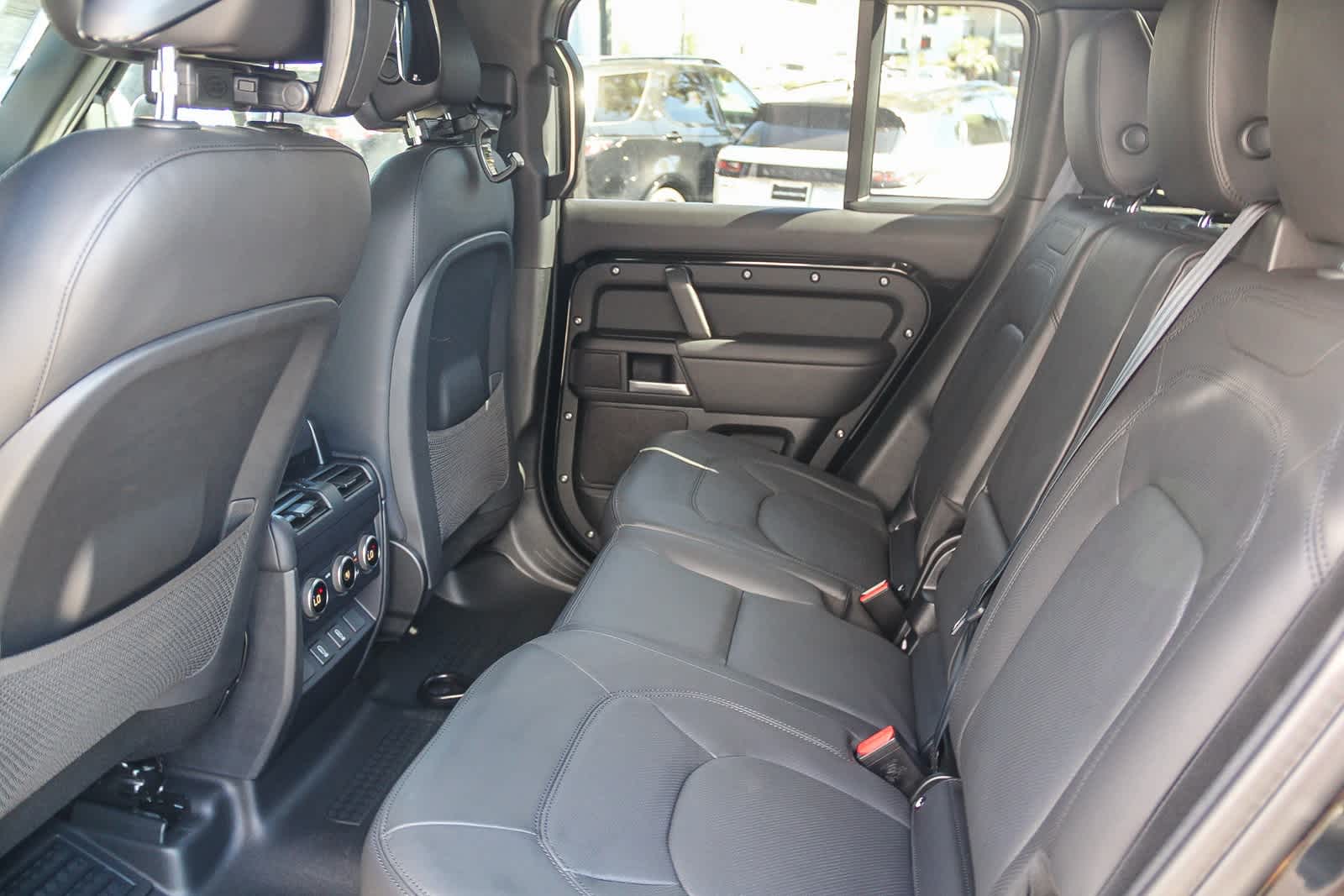 Thumbnail: 2026 Land Rover Defender - 14