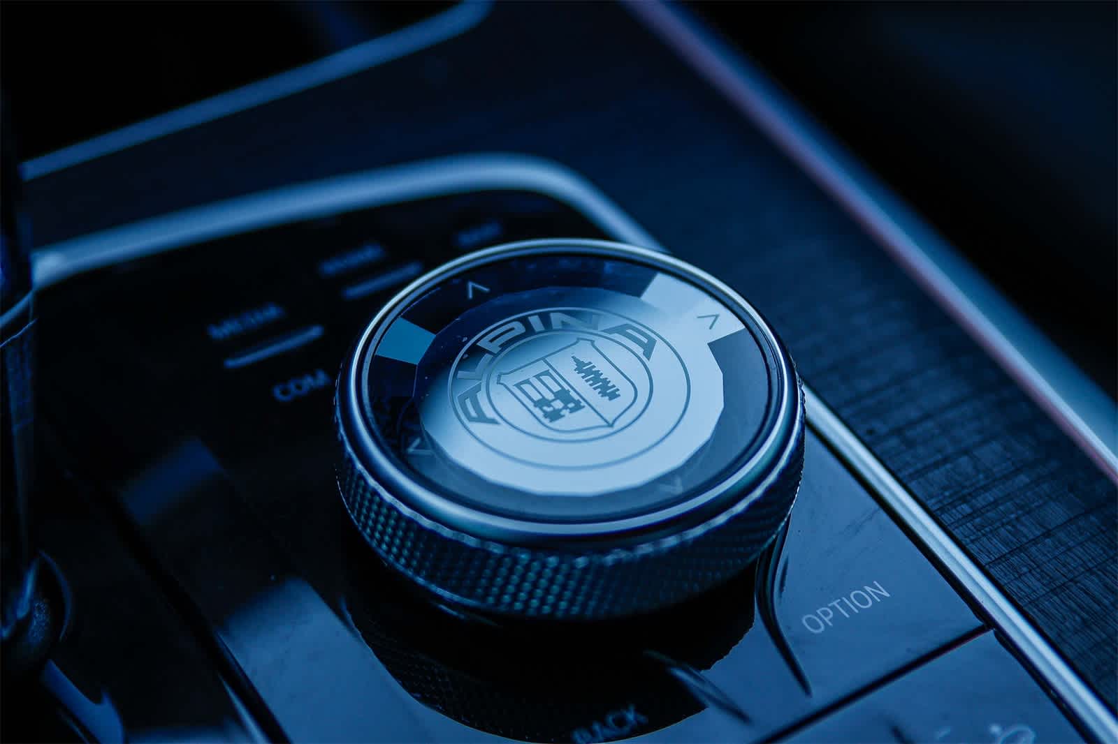 Thumbnail: 2022 BMW X7 - 27