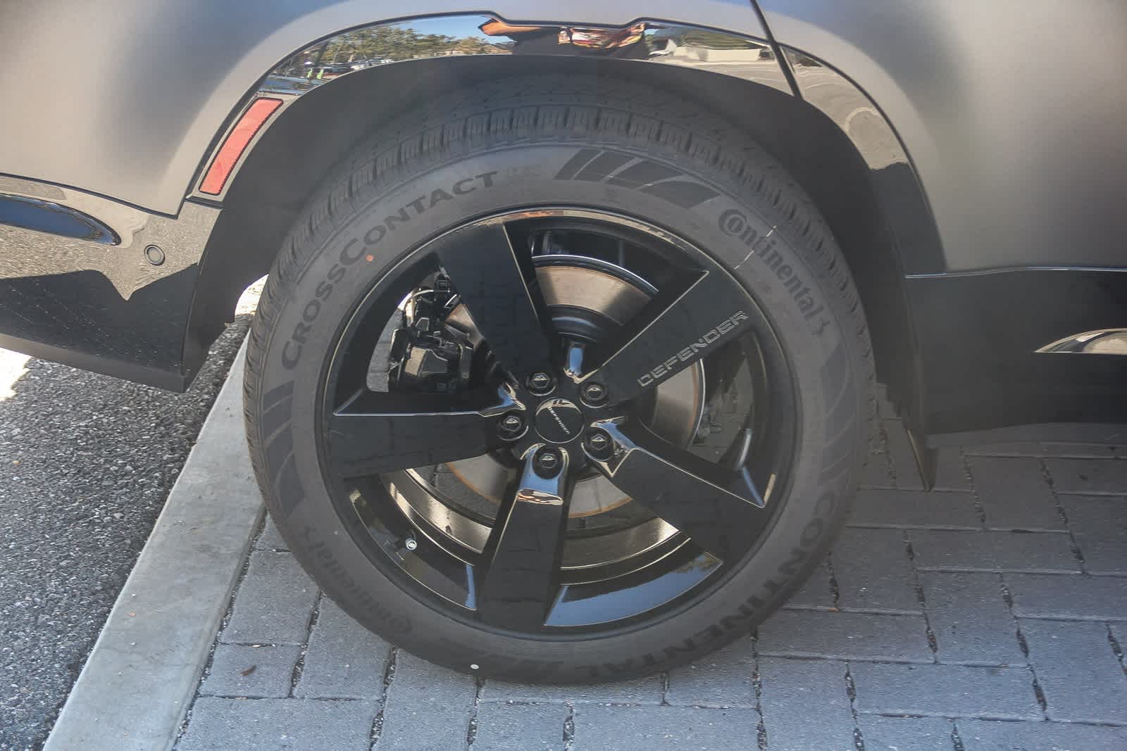 Thumbnail: 2026 Land Rover Defender - 7