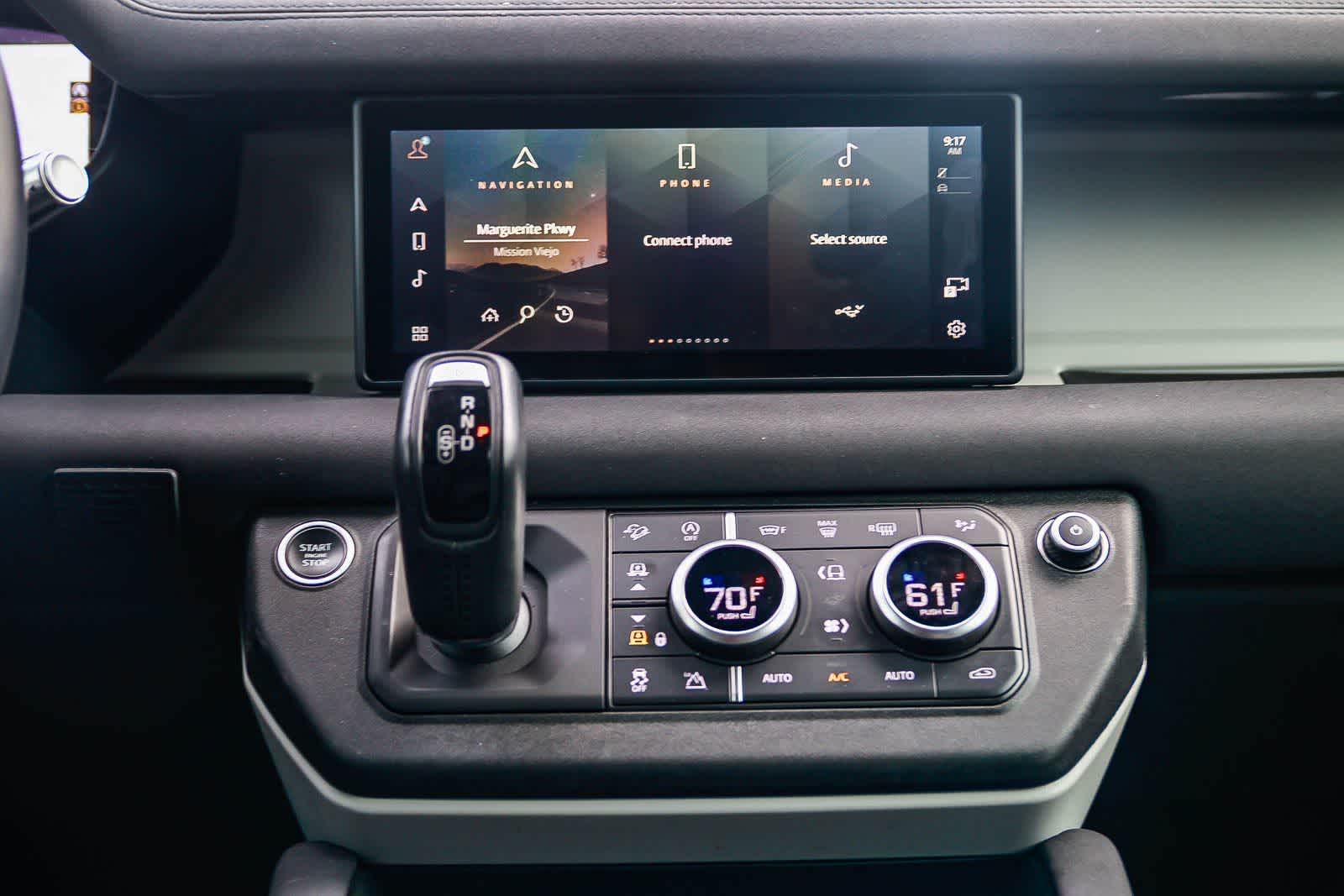 Thumbnail: 2020 Land Rover Defender - 13