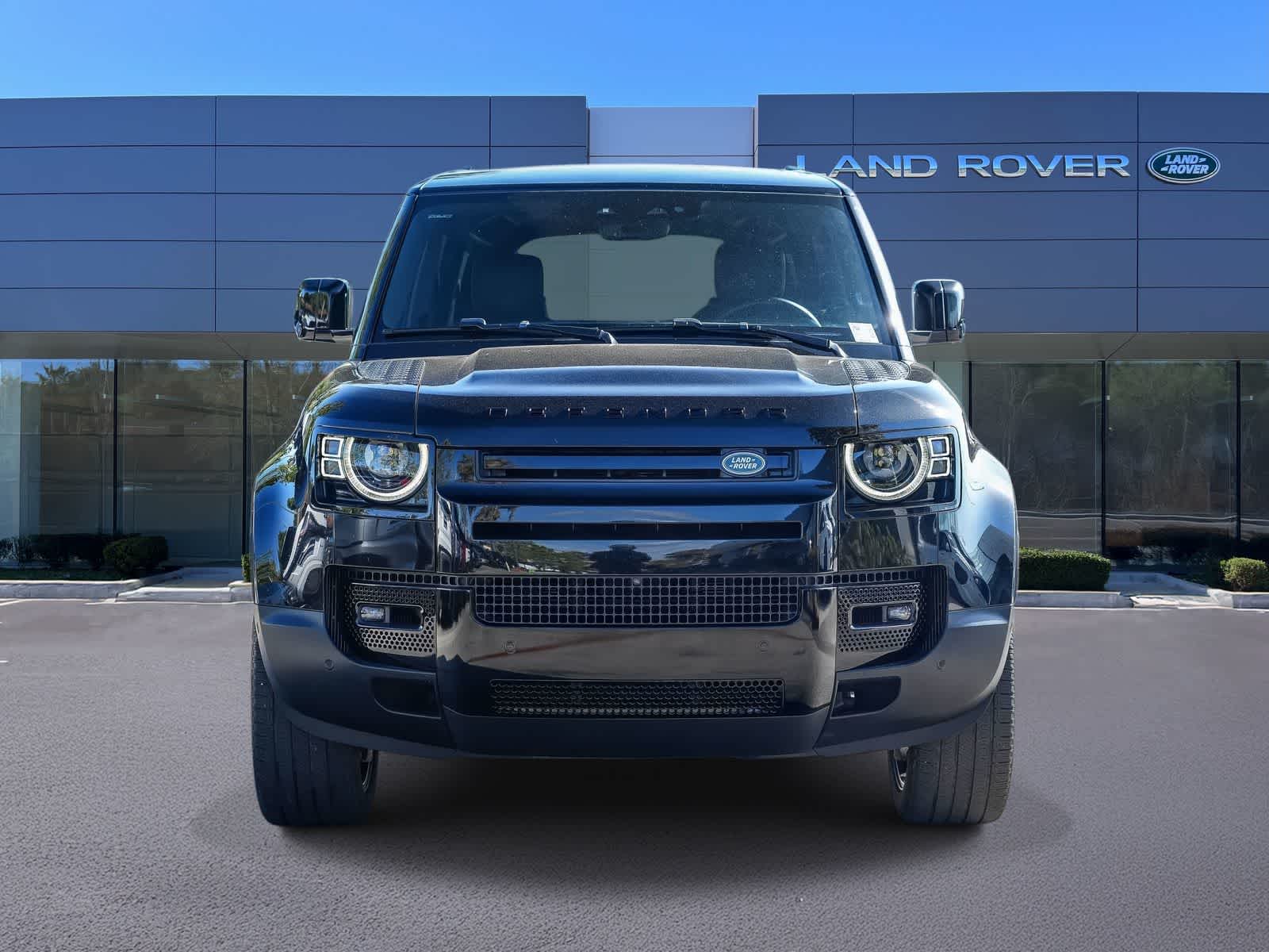 Thumbnail: 2023 Land Rover Defender - 2