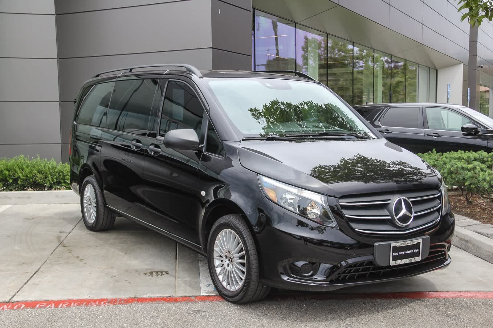 Thumbnail: 2023 Mercedes-Benz Metris - 3