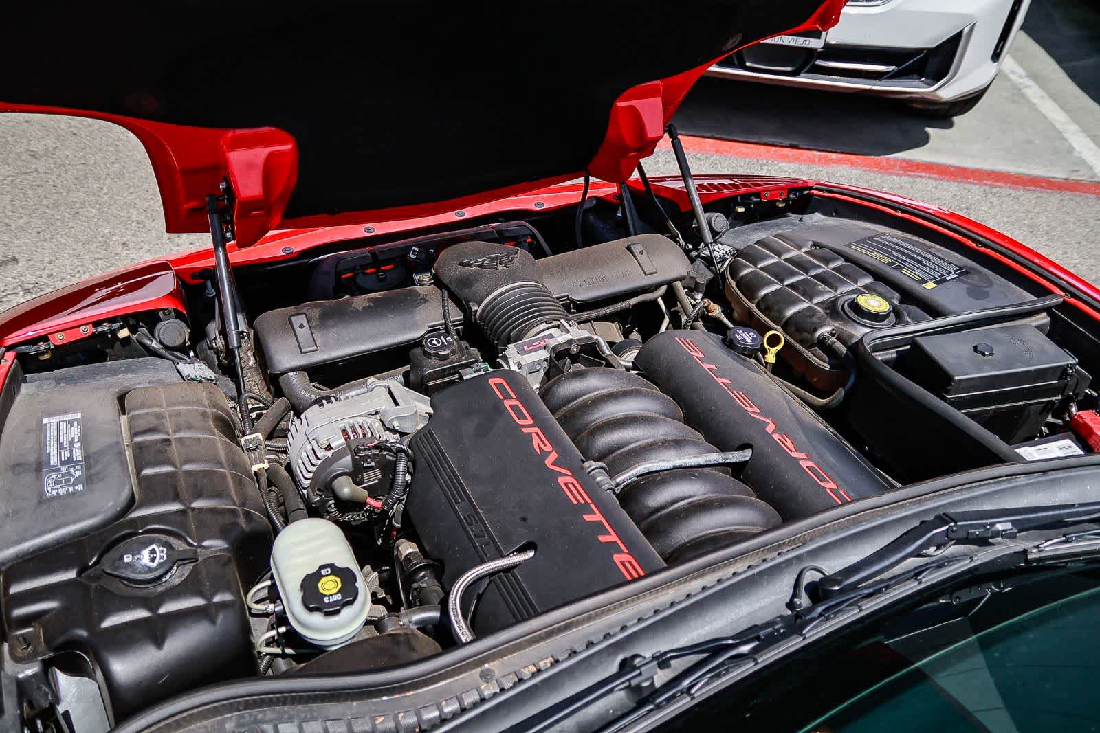 Thumbnail: 2004 Chevrolet Corvette - 25