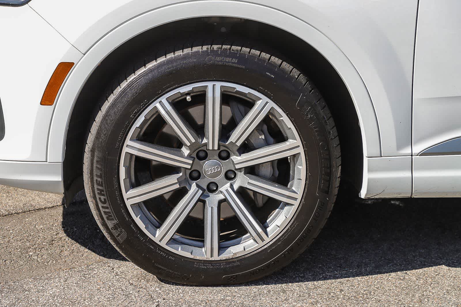 Thumbnail: 2018 Audi Q7 - 9