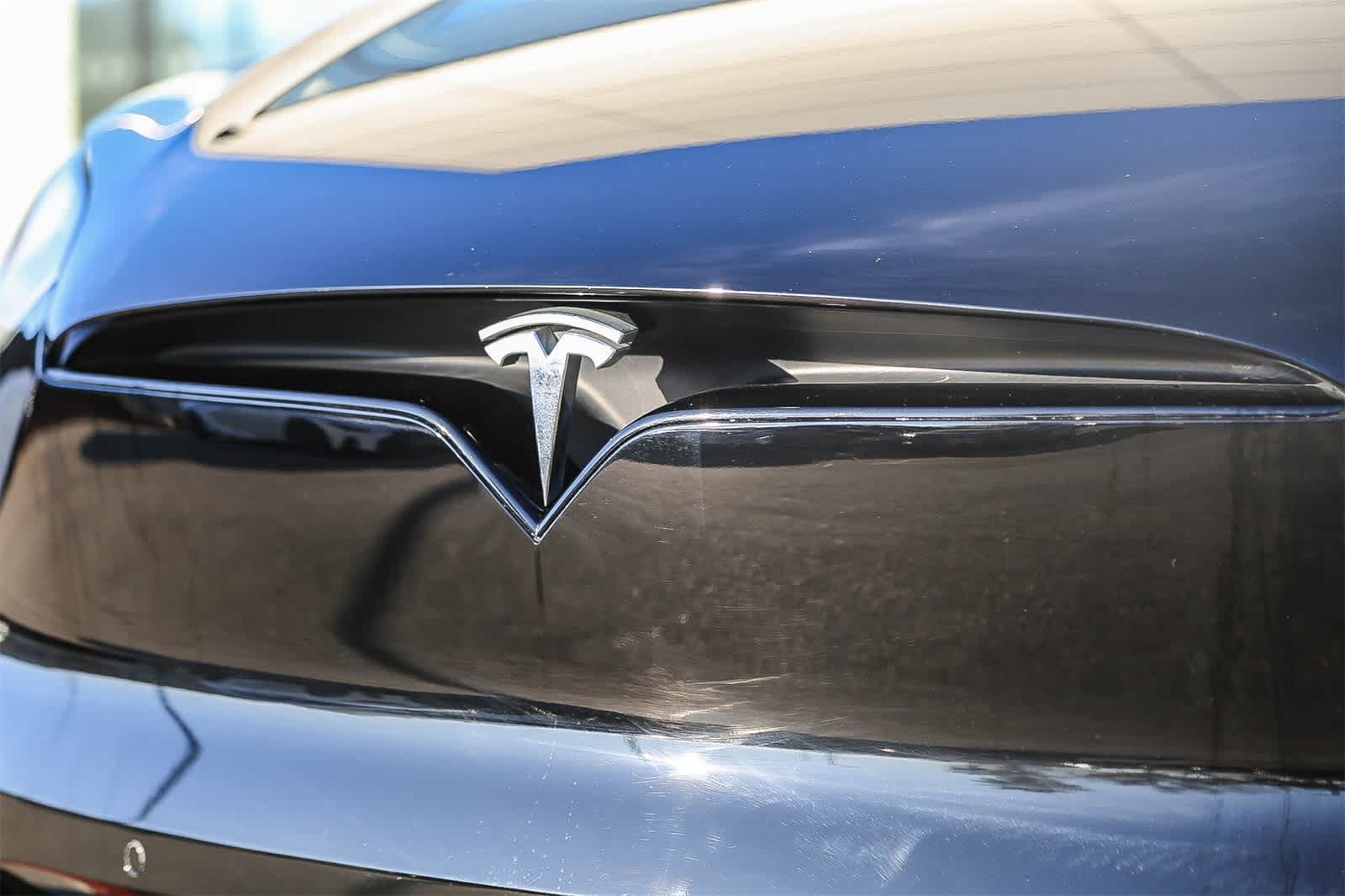 Thumbnail: 2022 Tesla Model X - 5