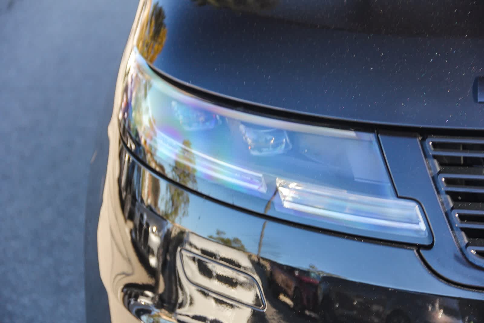 Thumbnail: 2023 Land Rover Range Rover Sport - 10