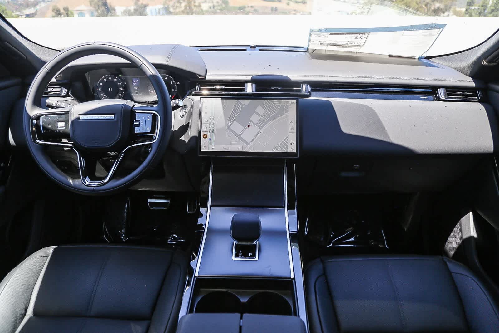 Thumbnail: 2026 Land Rover Range Rover Velar - 10