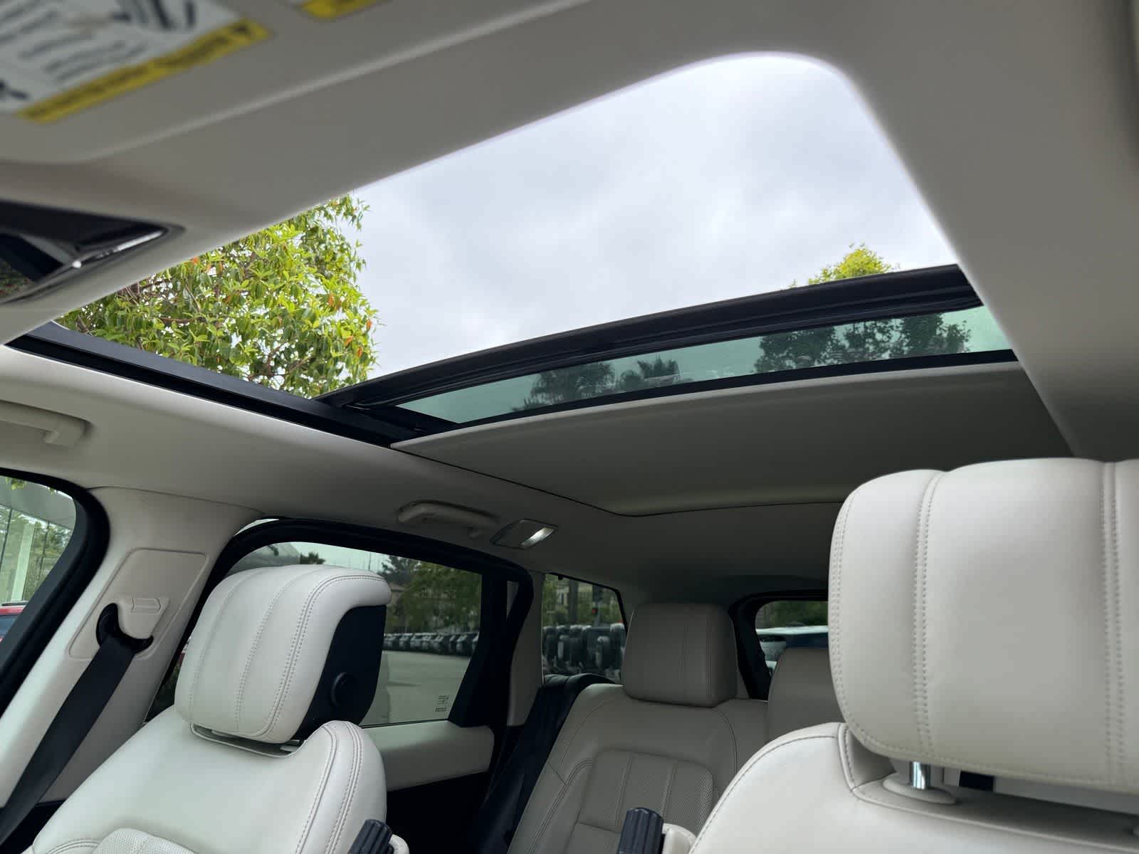 Thumbnail: 2019 Land Rover Range Rover Sport - 19