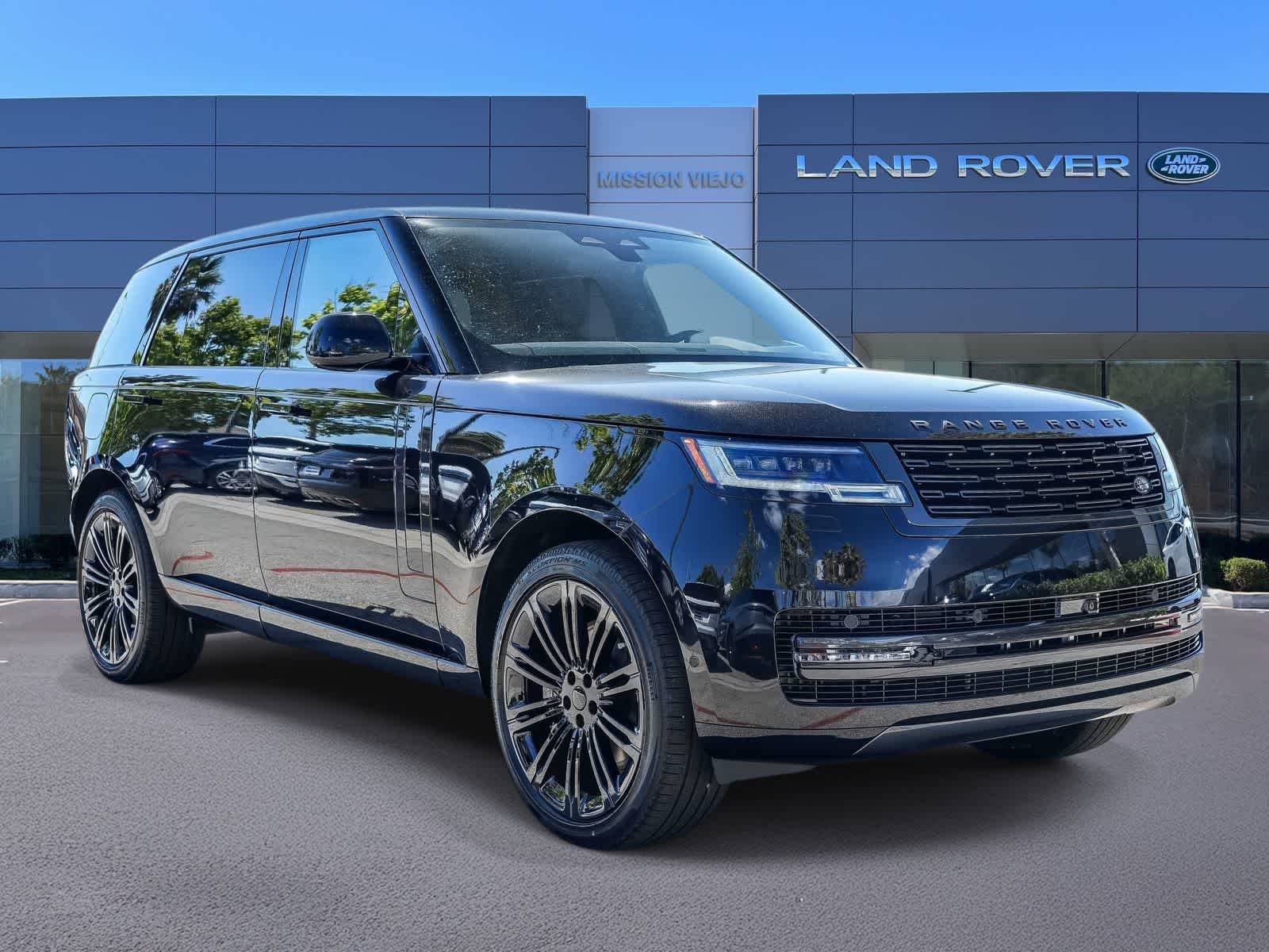Thumbnail: 2026 Land Rover Range Rover - 3
