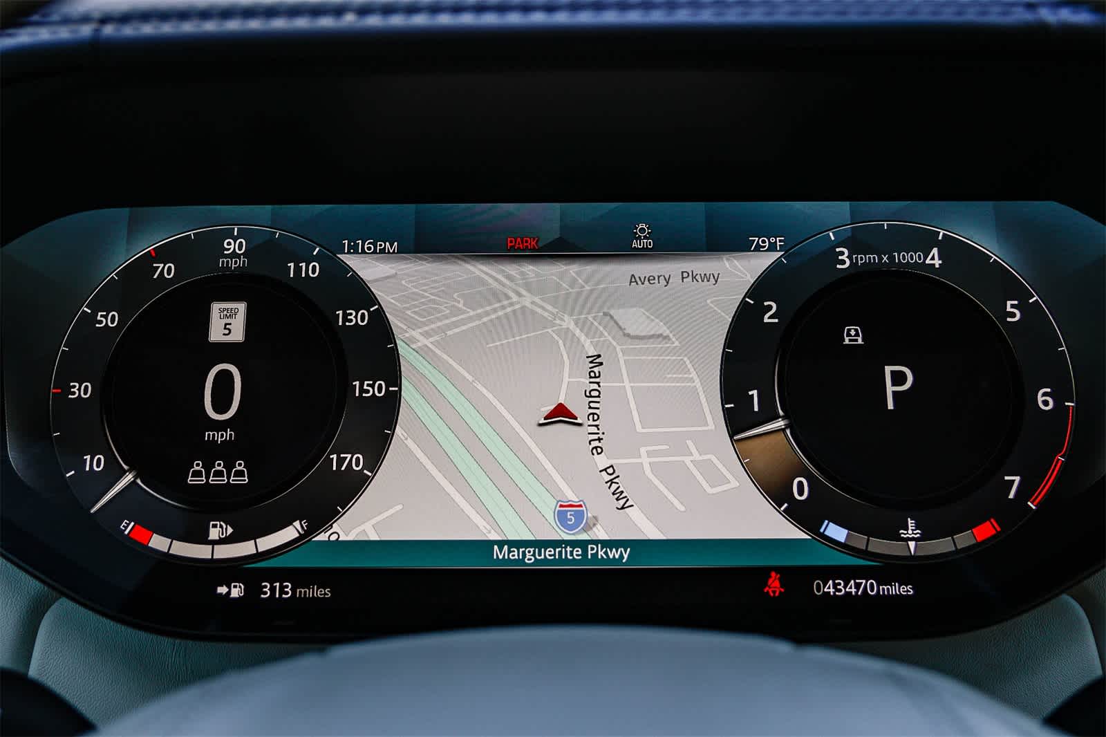 Thumbnail: 2022 Land Rover Range Rover - 27