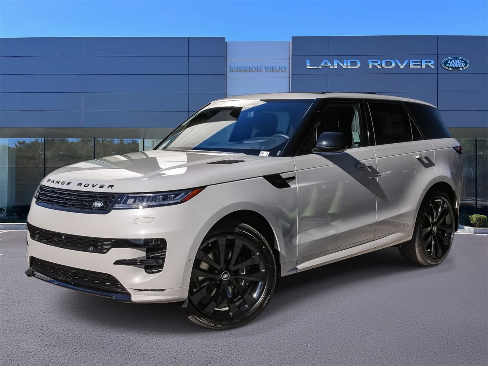 Thumbnail: 2025 Land Rover Range Rover Sport - 1
