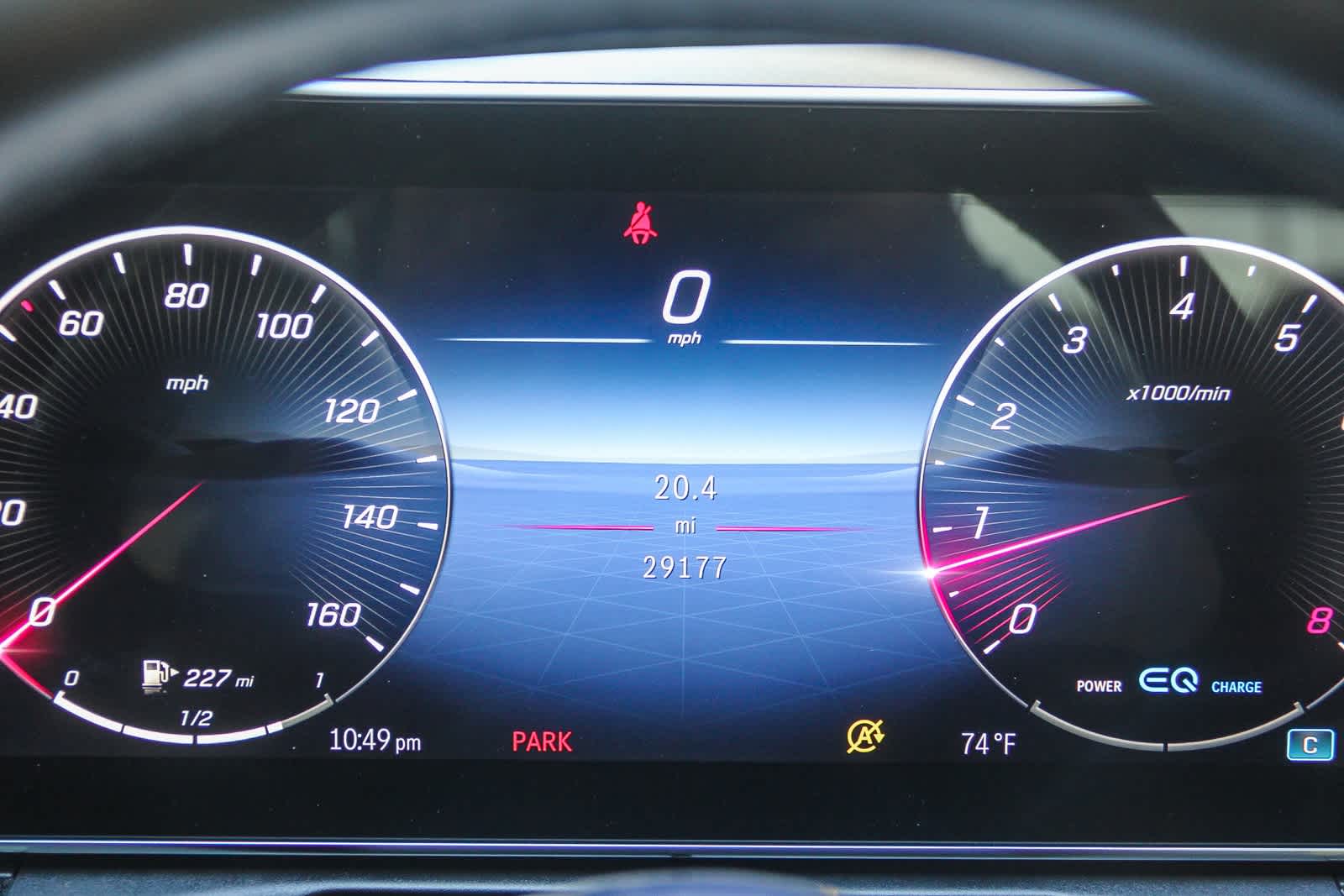 Thumbnail: 2022 Mercedes-Benz C-Class - 19