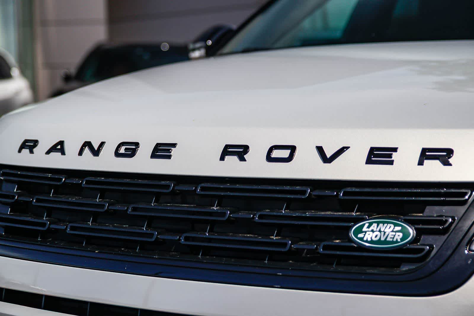 Thumbnail: 2026 Land Rover Range Rover Evoque - 11