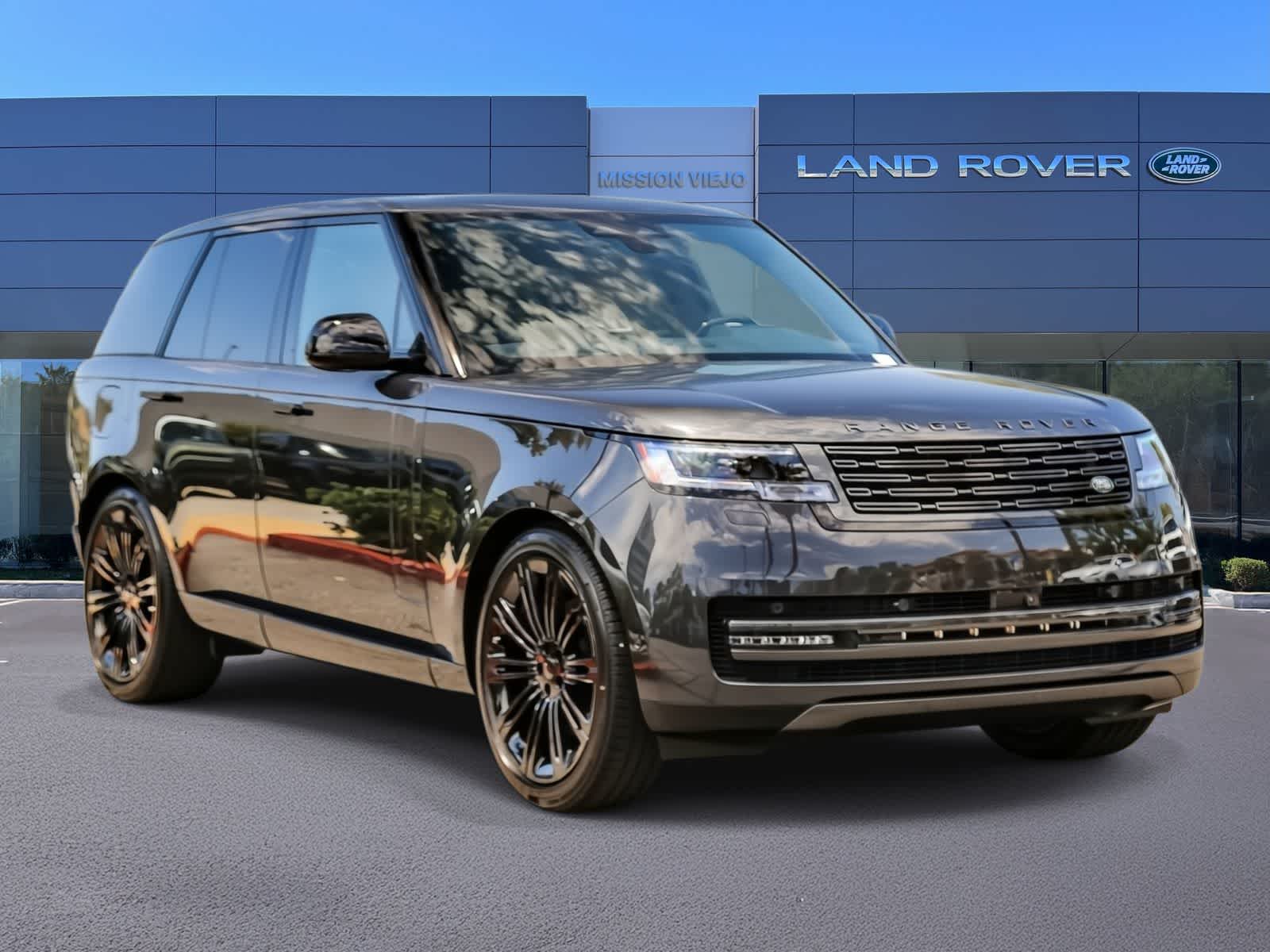 Thumbnail: 2026 Land Rover Range Rover - 3