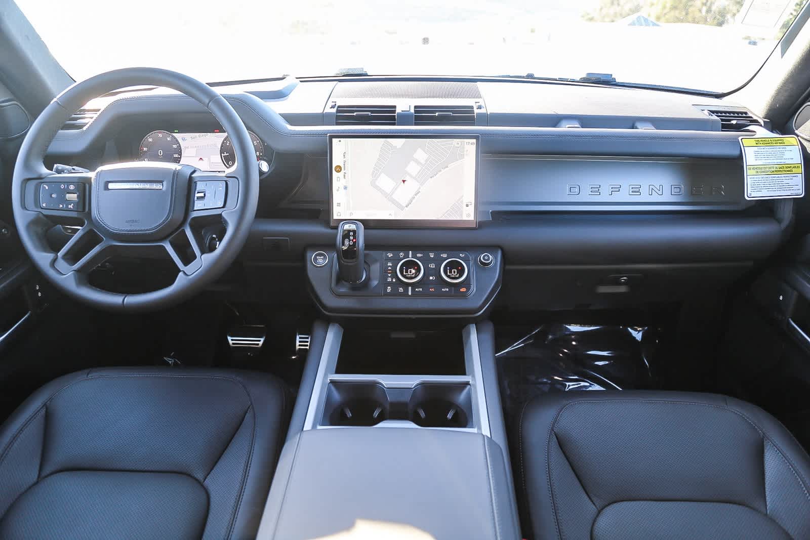 Thumbnail: 2025 Land Rover Defender - 12