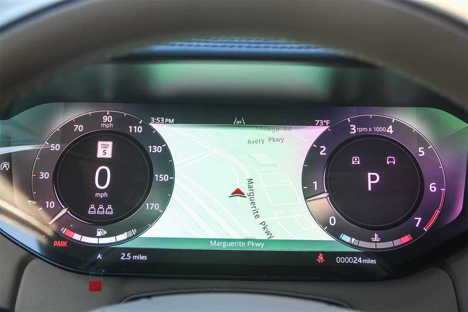 Thumbnail: 2025 Land Rover Range Rover - 19