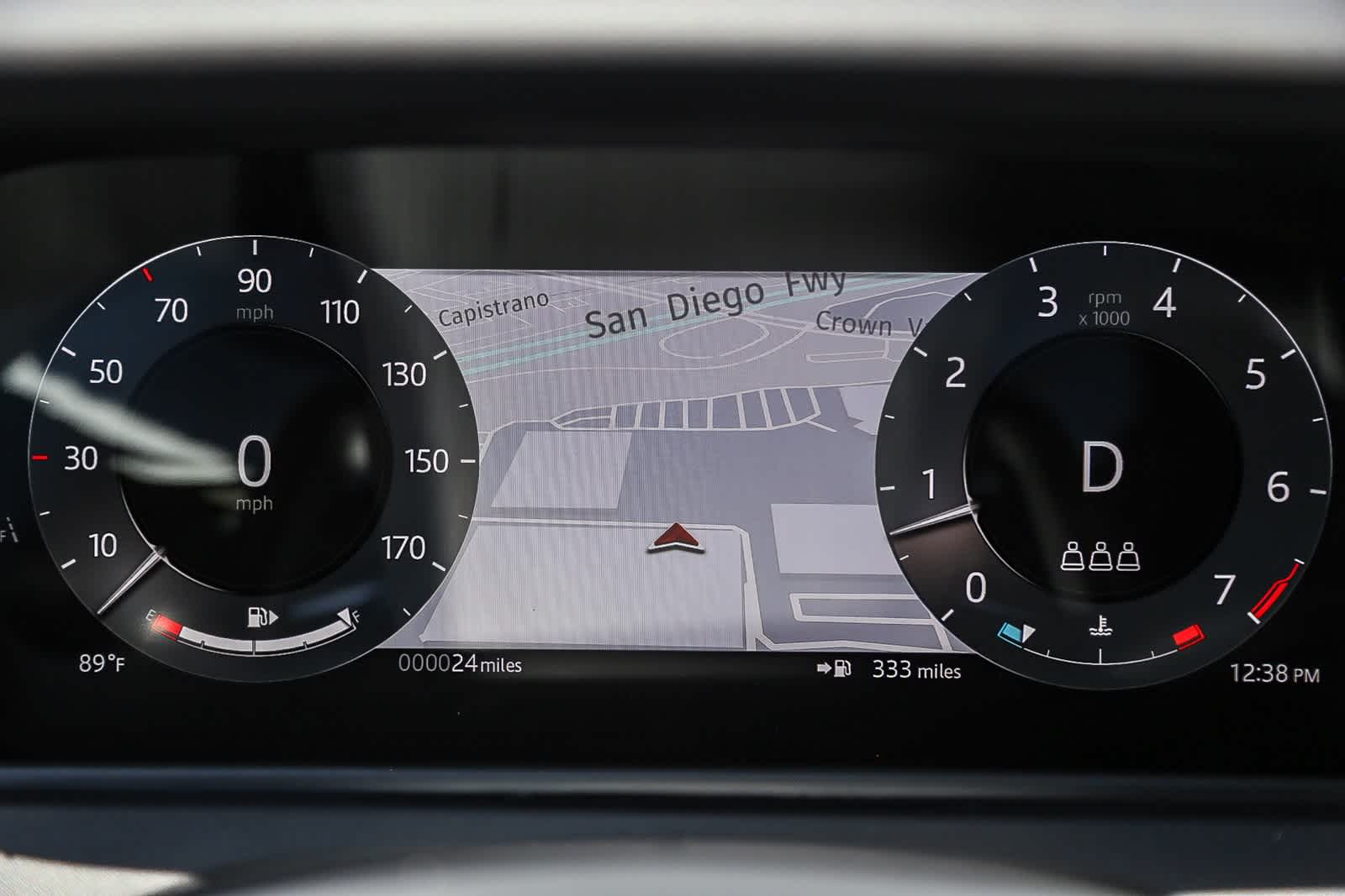 Thumbnail: 2026 Land Rover Range Rover Velar - 20