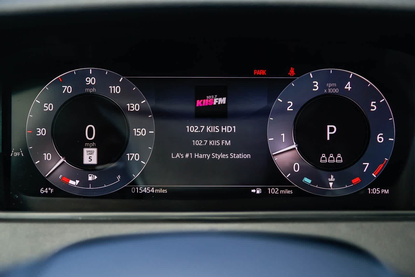 Thumbnail: 2025 Land Rover Range Rover Velar - 24