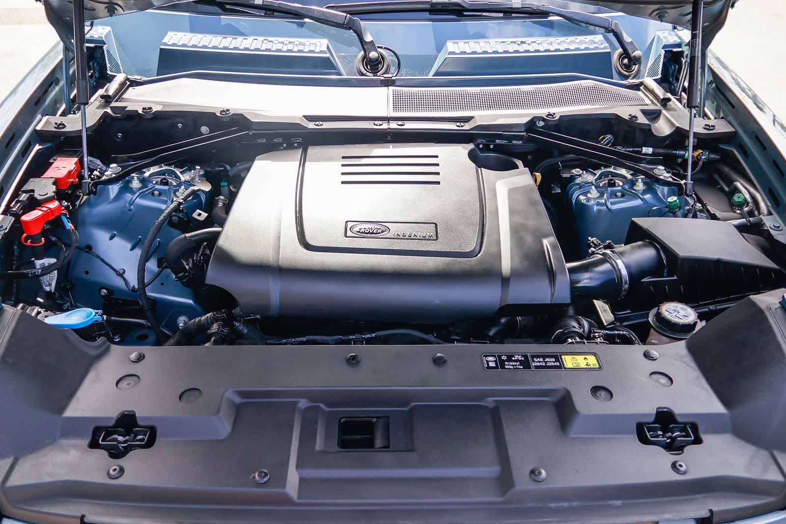 Thumbnail: 2023 Land Rover Defender - 30