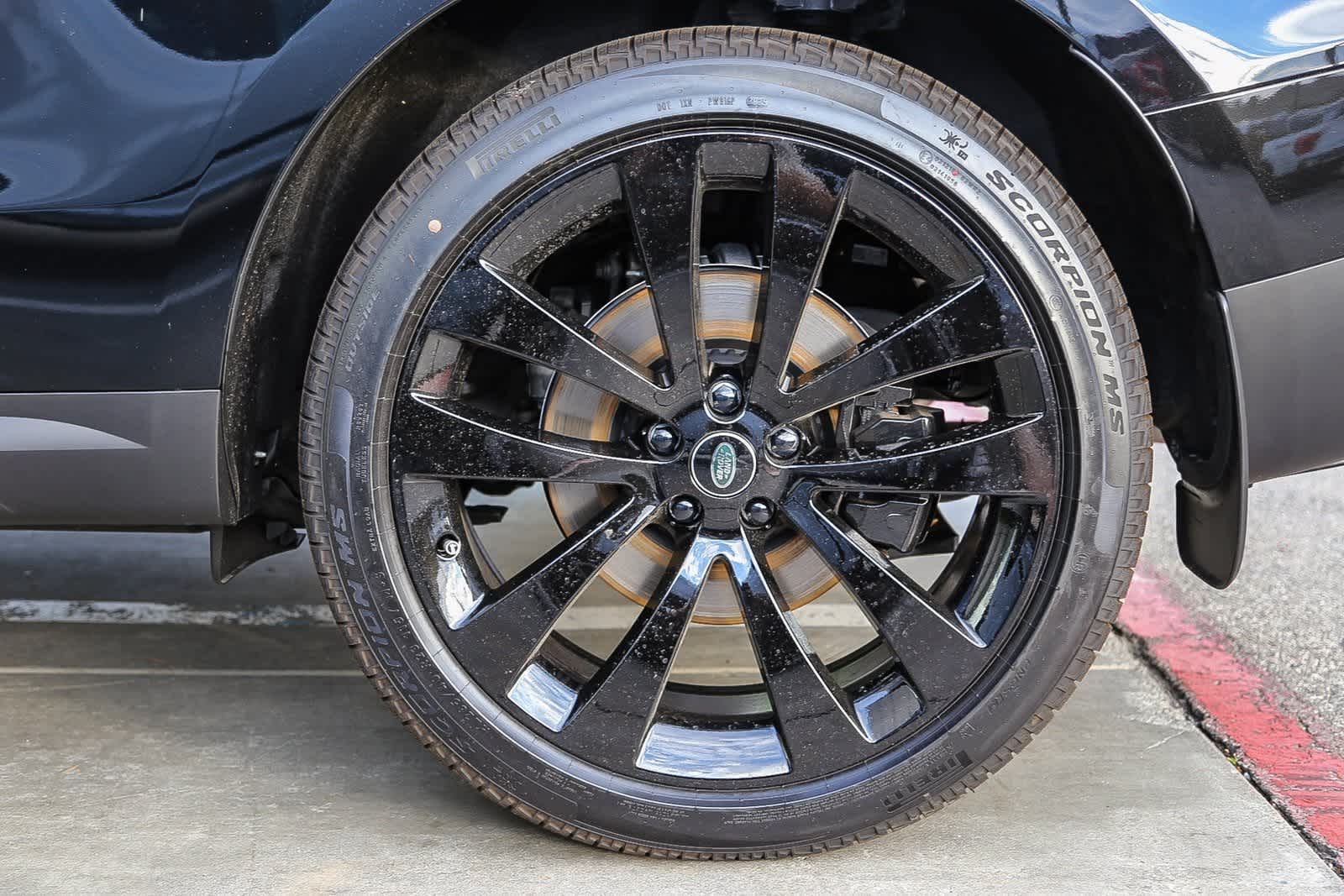 Thumbnail: 2025 Land Rover Range Rover Sport - 10