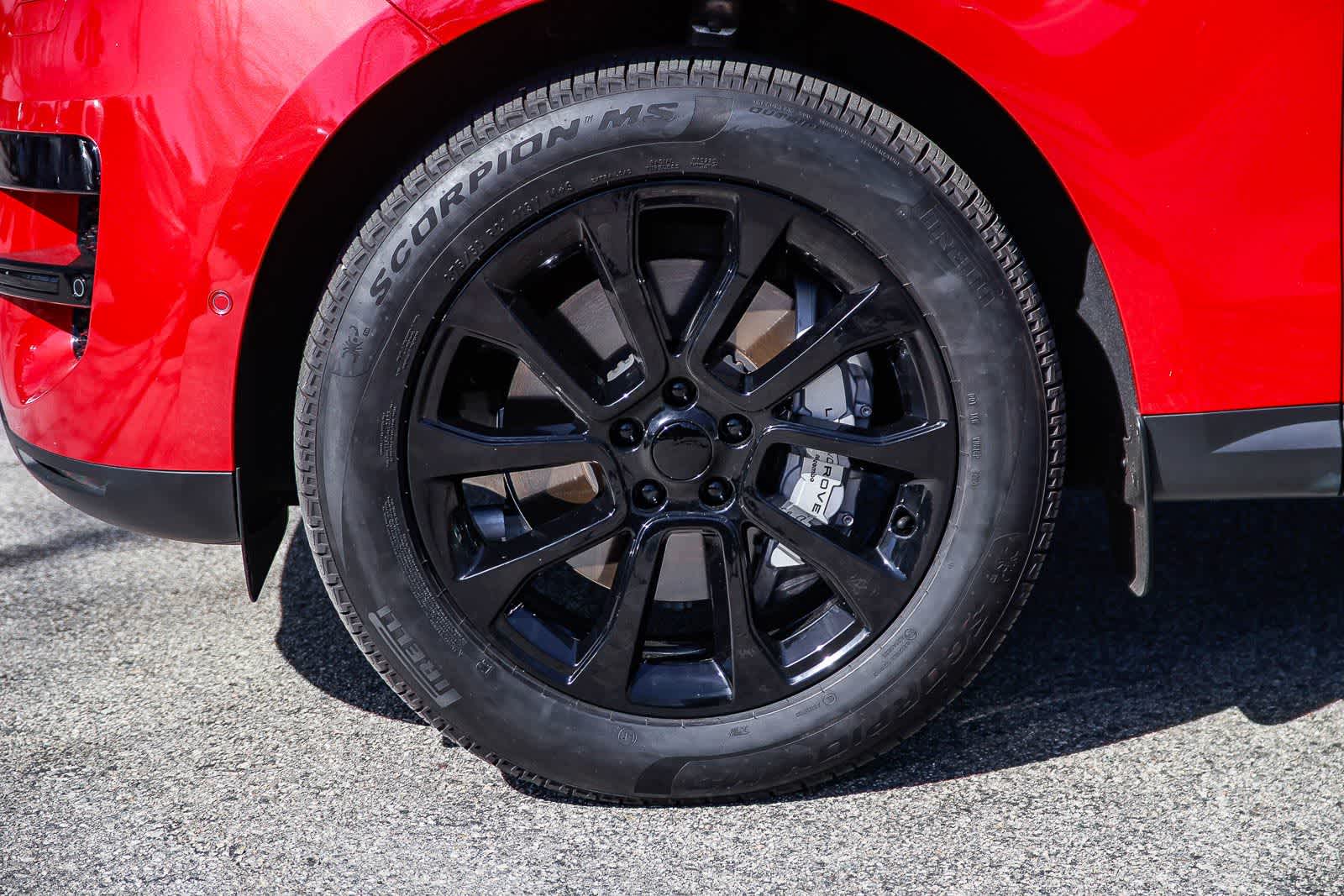 Thumbnail: 2025 Land Rover Range Rover Sport - 10