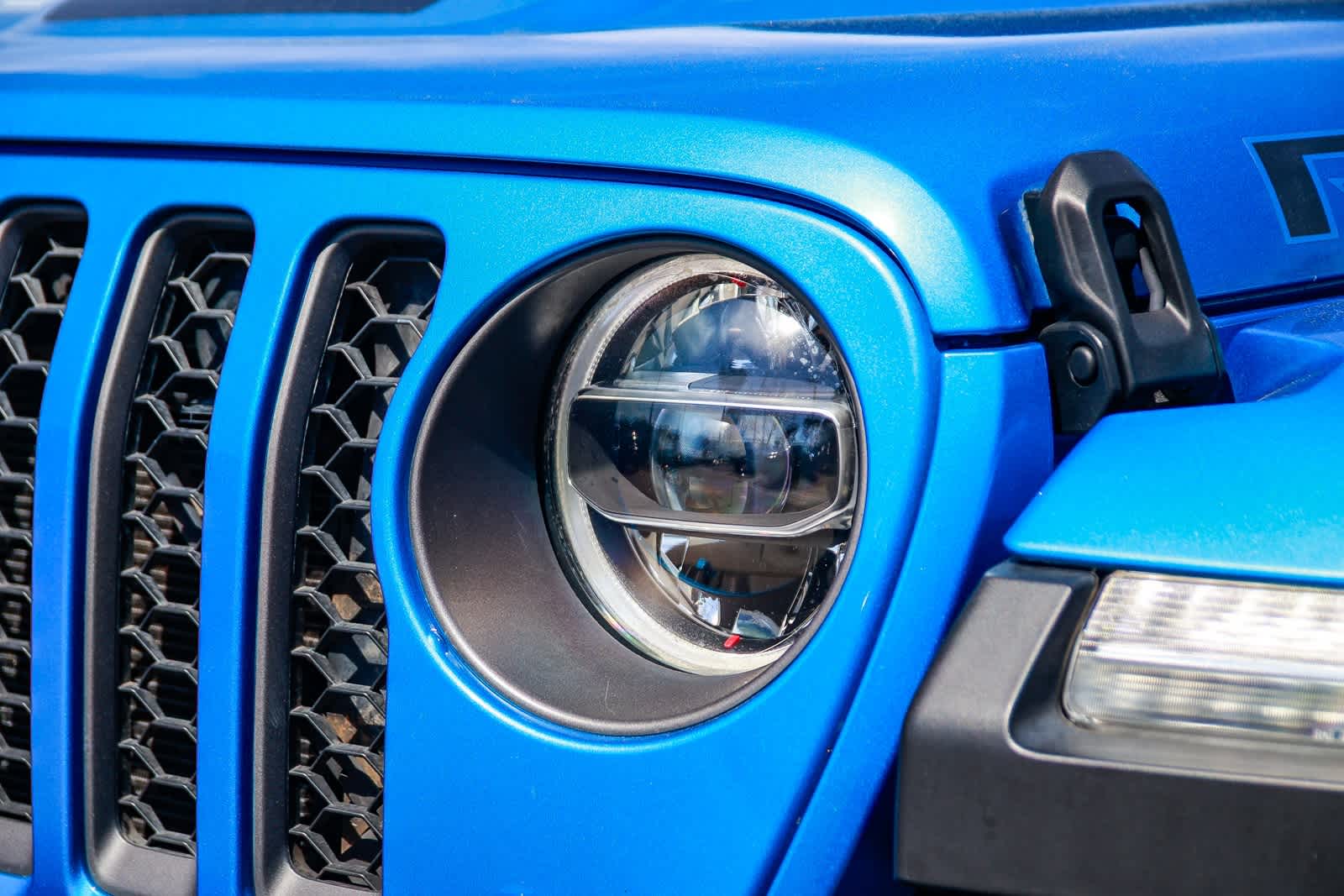 Thumbnail: 2022 Jeep Wrangler - 10