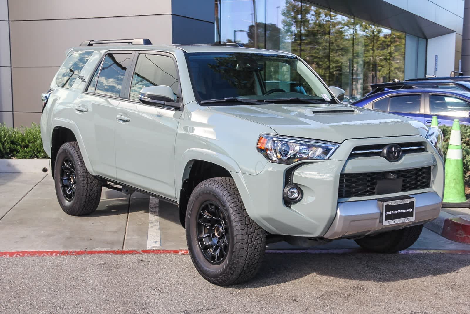 Thumbnail: 2023 Toyota 4Runner - 3