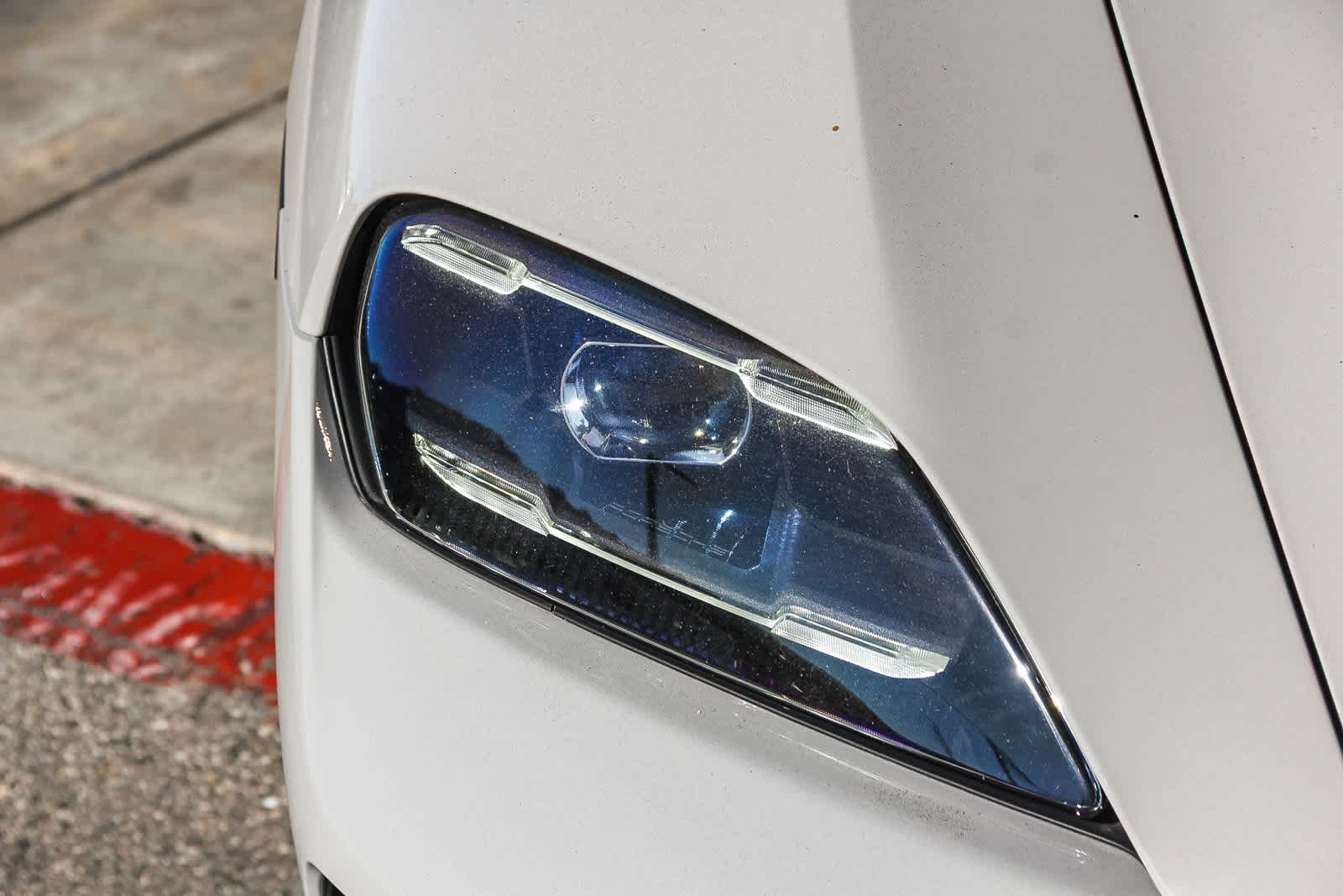 Thumbnail: 2025 Porsche Taycan - 4