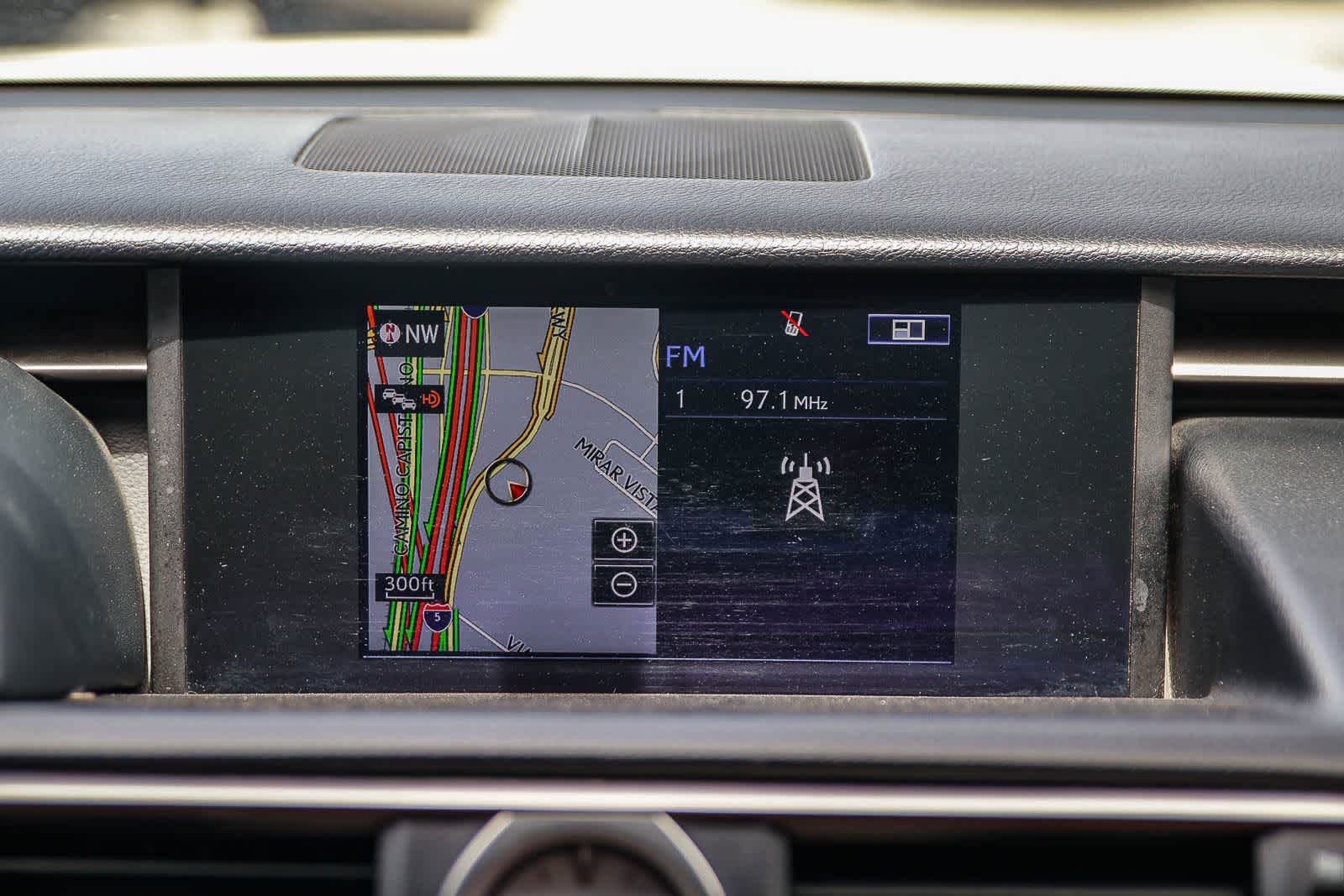 Thumbnail: 2016 Lexus RC - 14