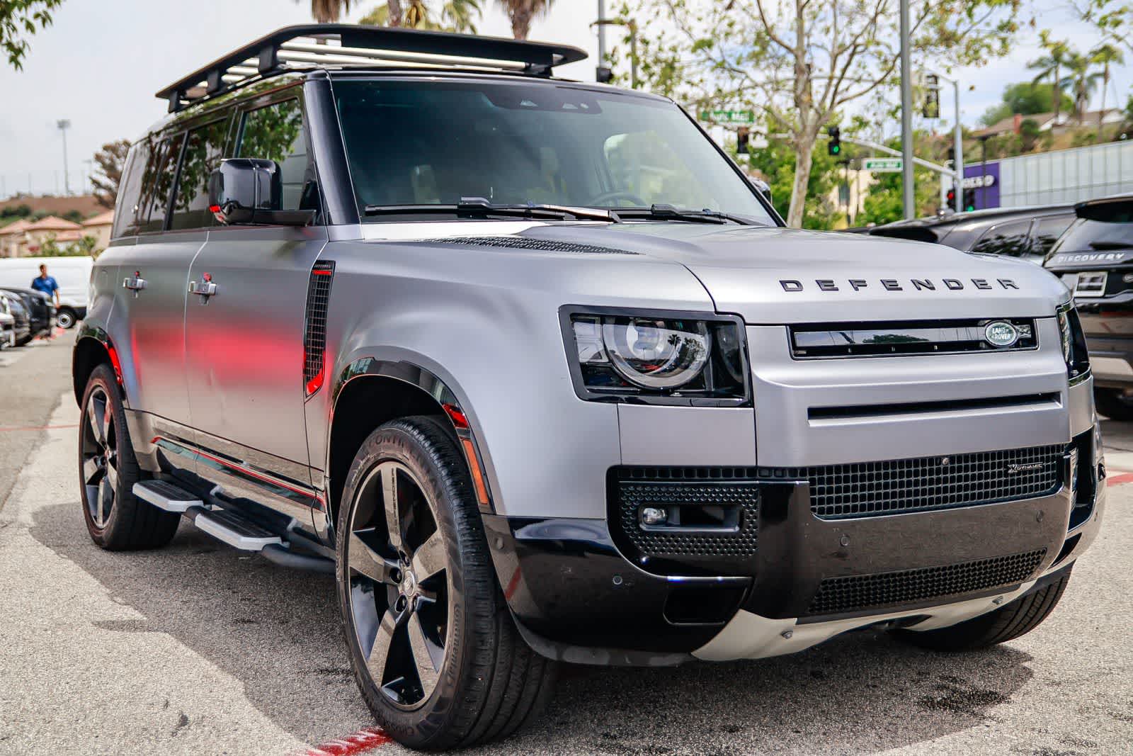 Thumbnail: 2023 Land Rover Defender - 3