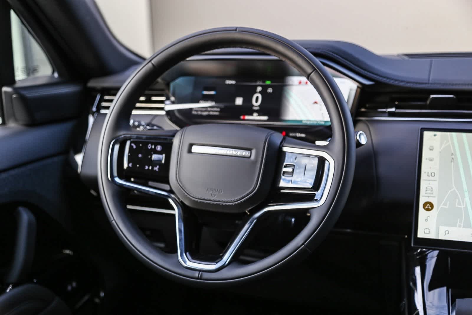 Thumbnail: 2025 Land Rover Range Rover Sport - 14