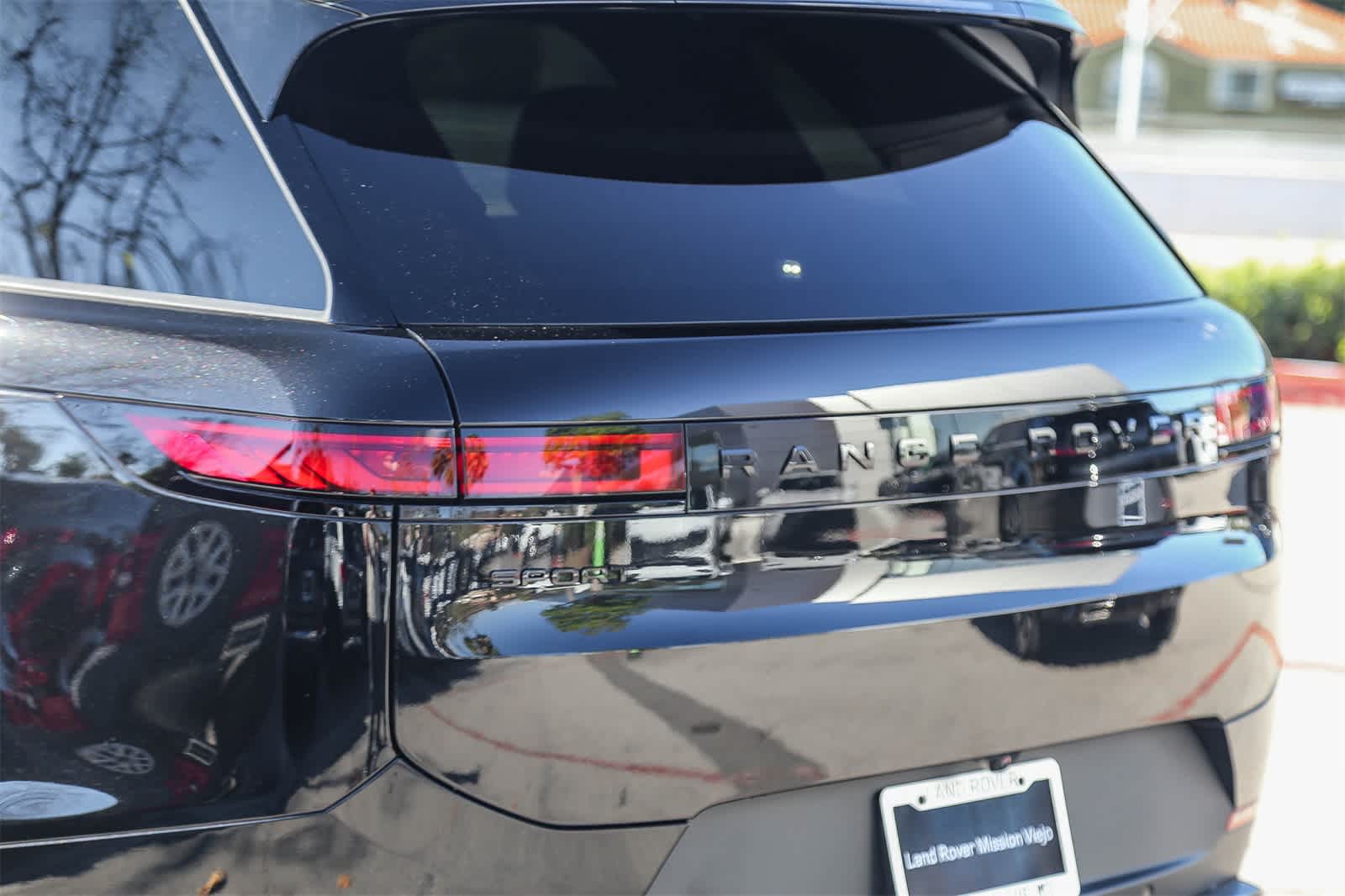 Thumbnail: 2026 Land Rover Range Rover Sport - 7